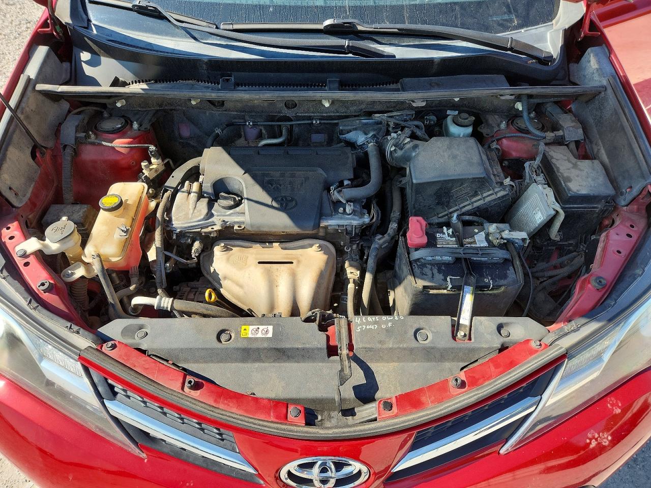 2014 Toyota Rav4 Xle Красный vin: JTMWFREV1ED026866