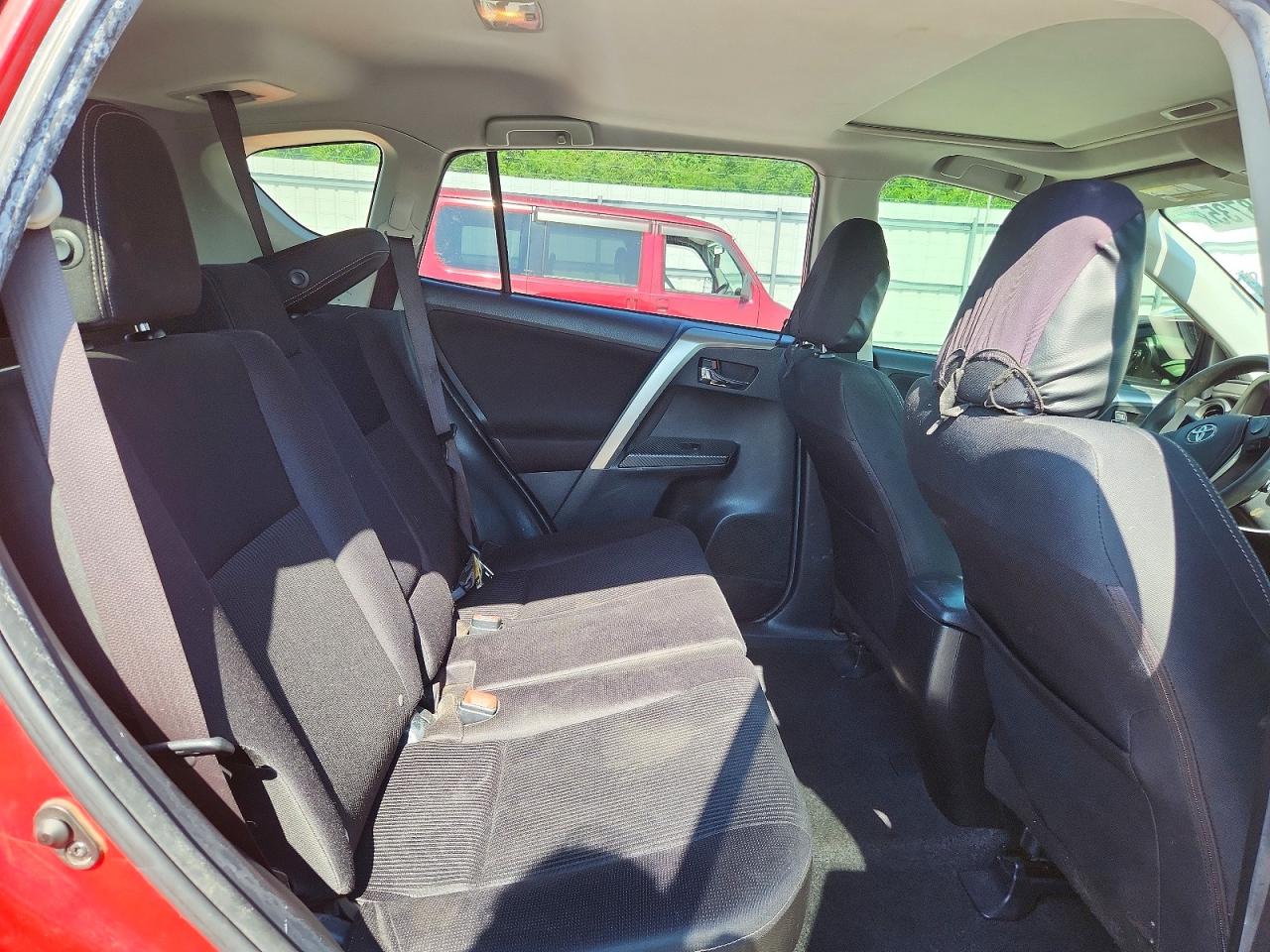 2014 Toyota Rav4 Xle Красный vin: JTMWFREV1ED026866