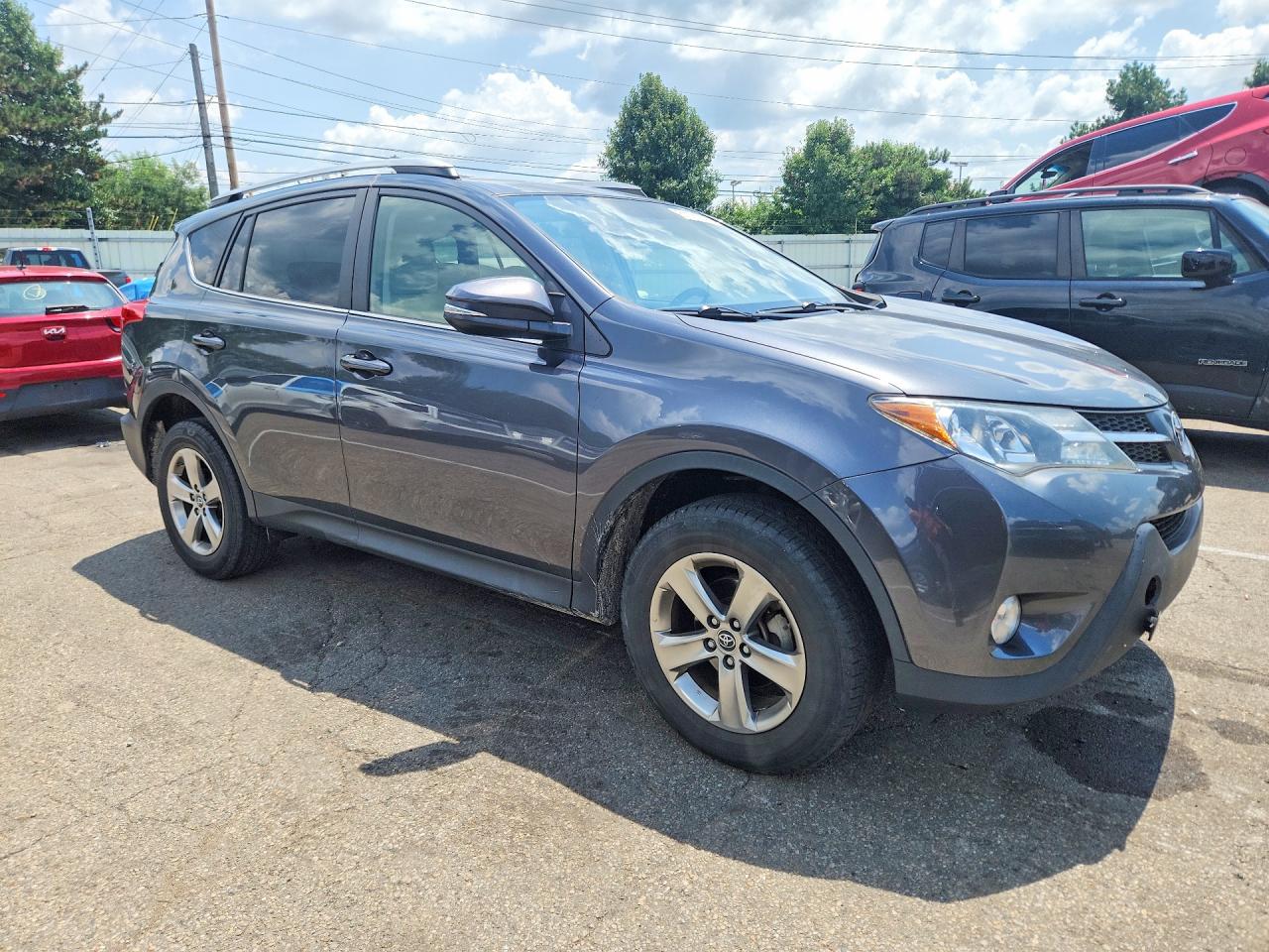 2015 Toyota Rav4 Xle Gray vin: JTMWFREV1FD049940