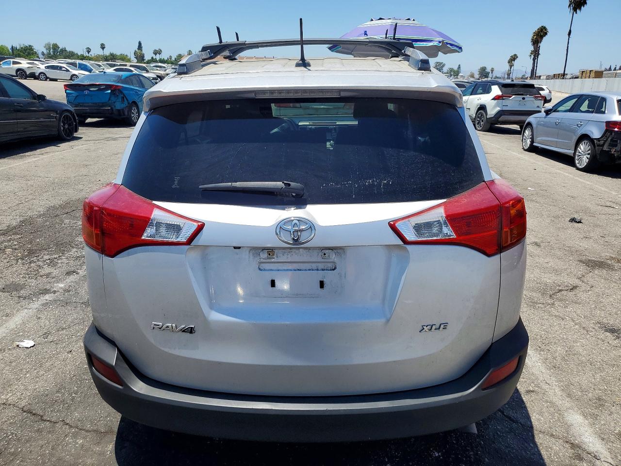2015 Toyota Rav4 Xle Silver vin: JTMWFREV1FD068651