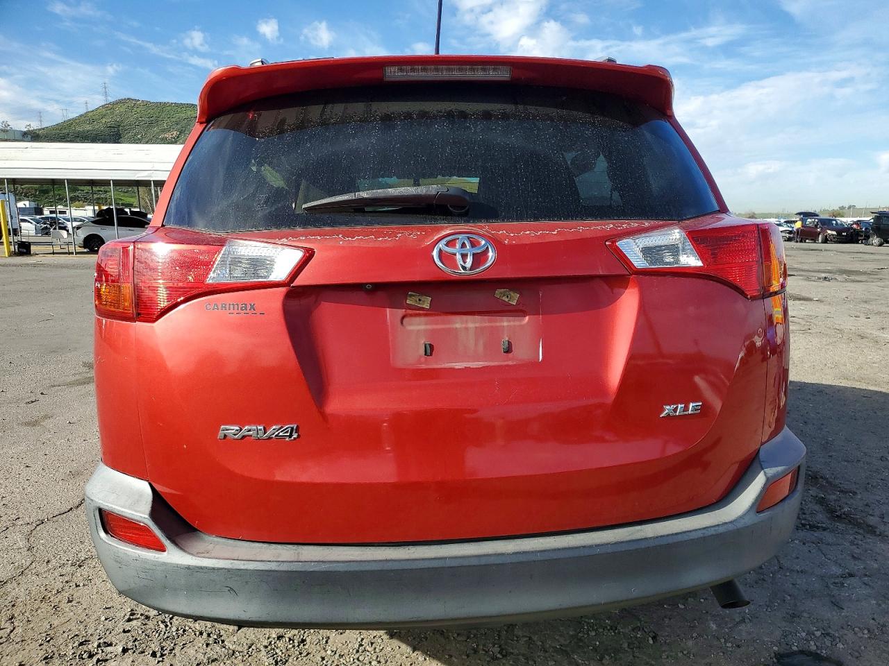 2015 Toyota Rav4 Xle Red vin: JTMWFREV1FJ034498