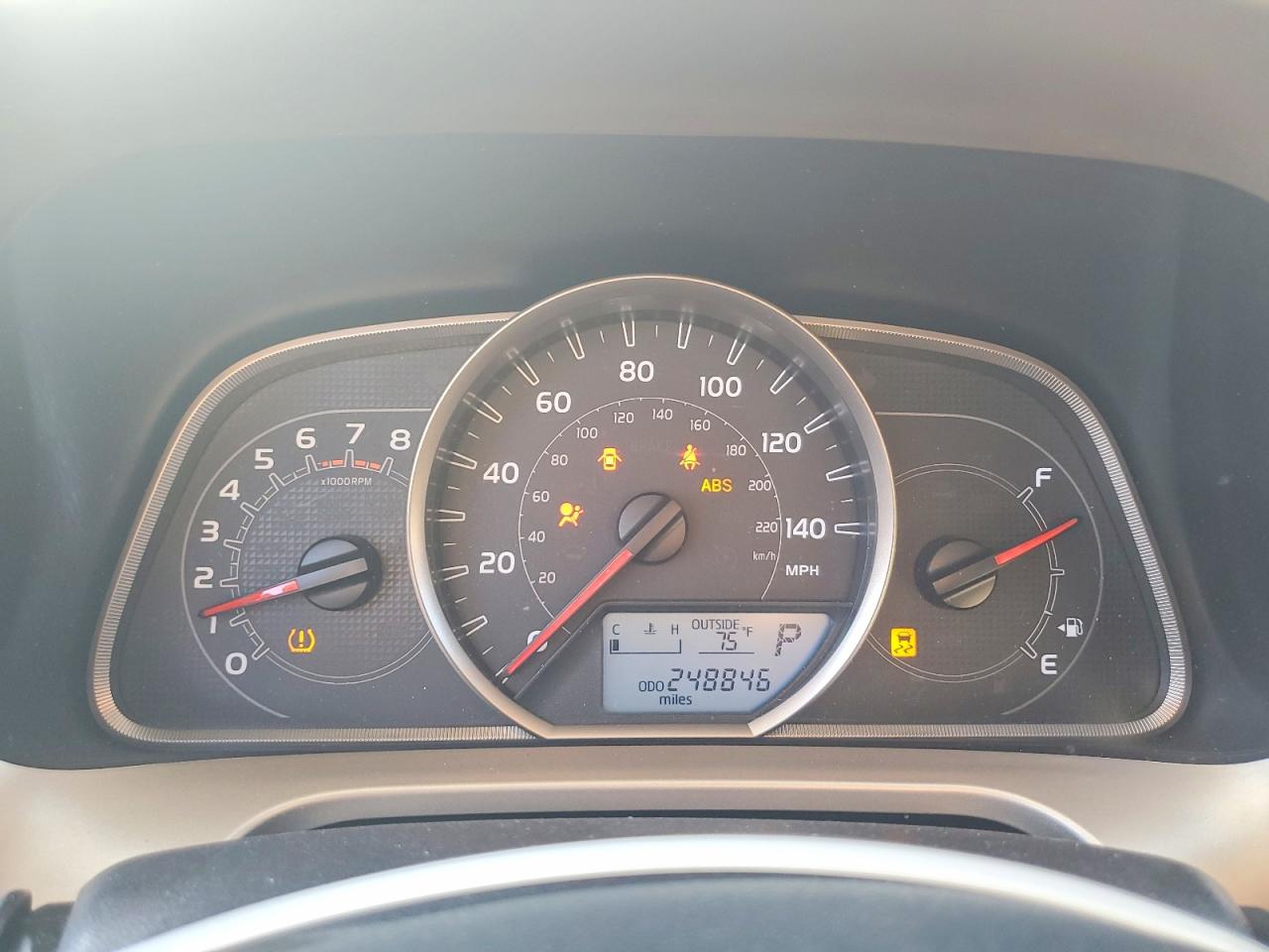 2015 Toyota Rav4 Xle Red vin: JTMWFREV1FJ034498