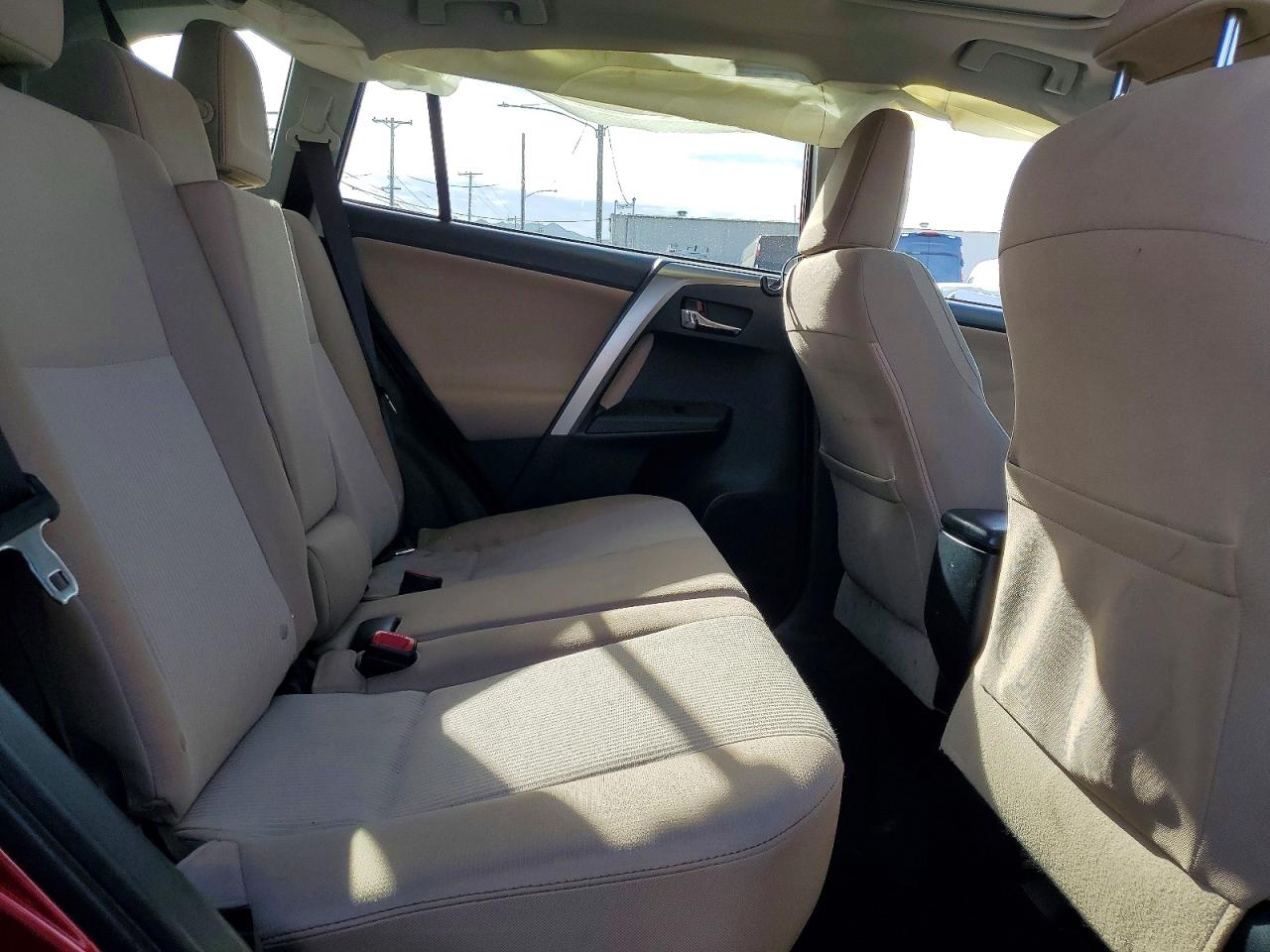 2015 Toyota Rav4 Xle Red vin: JTMWFREV1FJ034498