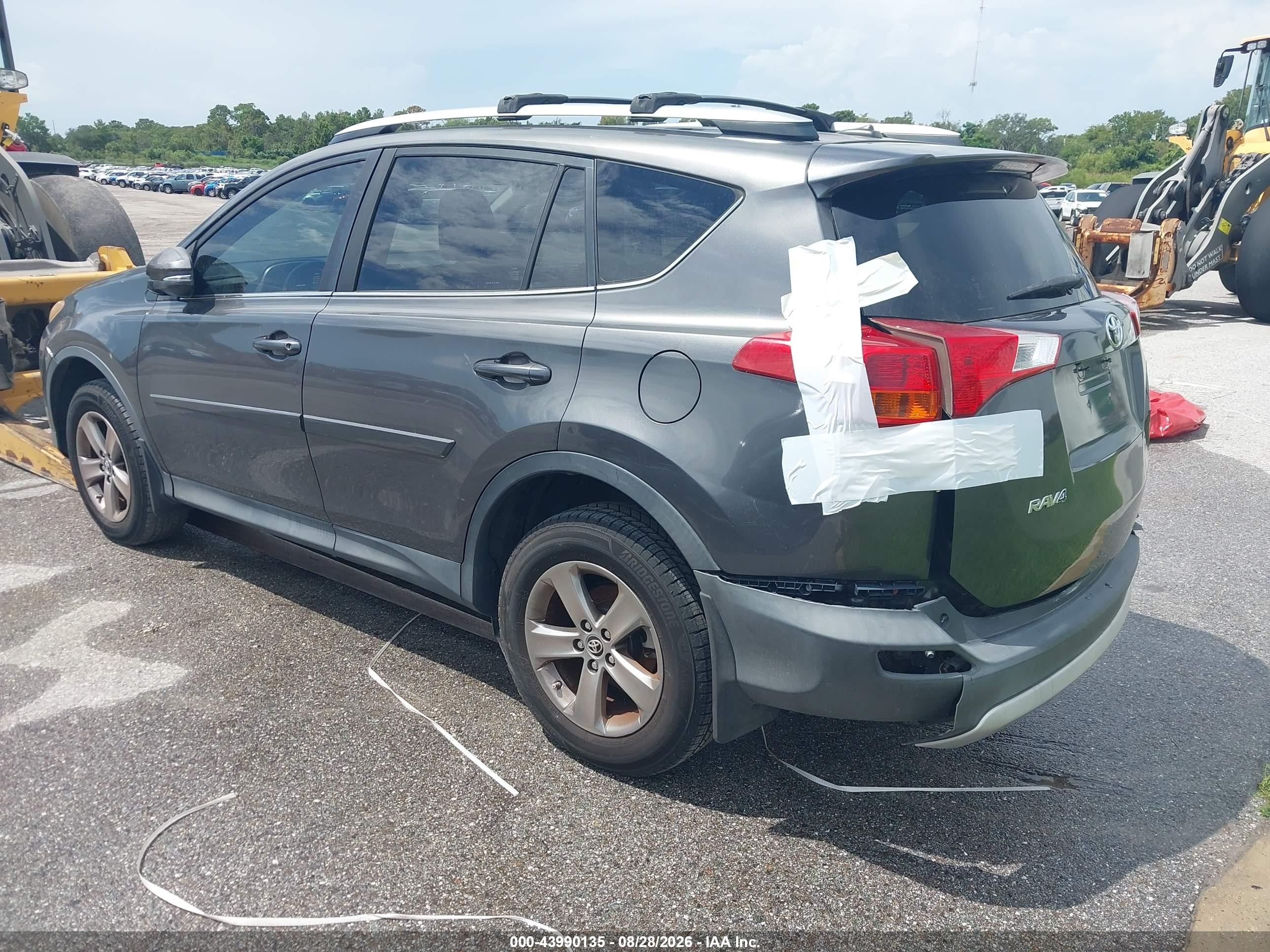 2015 Toyota Rav4 Xle Gray vin: JTMWFREV1FJ047669