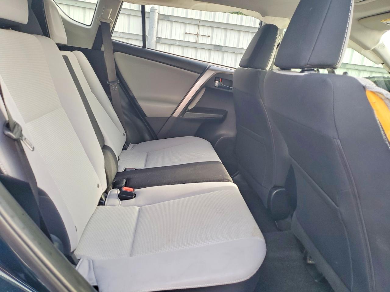 2018 Toyota Rav4 Xle Угольный vin: JTMWFREV1JD118313