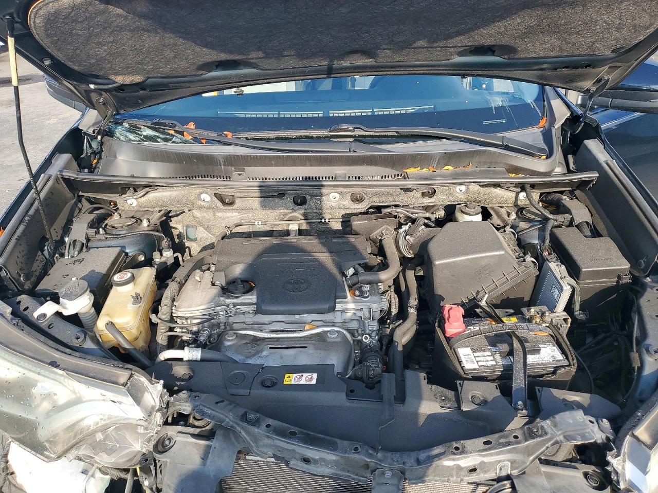2018 Toyota Rav4 Xle Угольный vin: JTMWFREV1JD118313