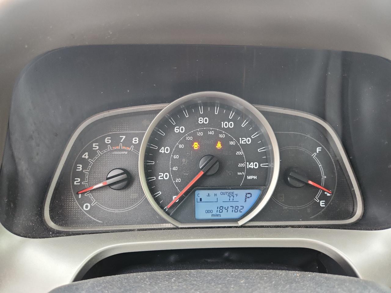 2013 Toyota Rav4 Xle White vin: JTMWFREV2D5006411