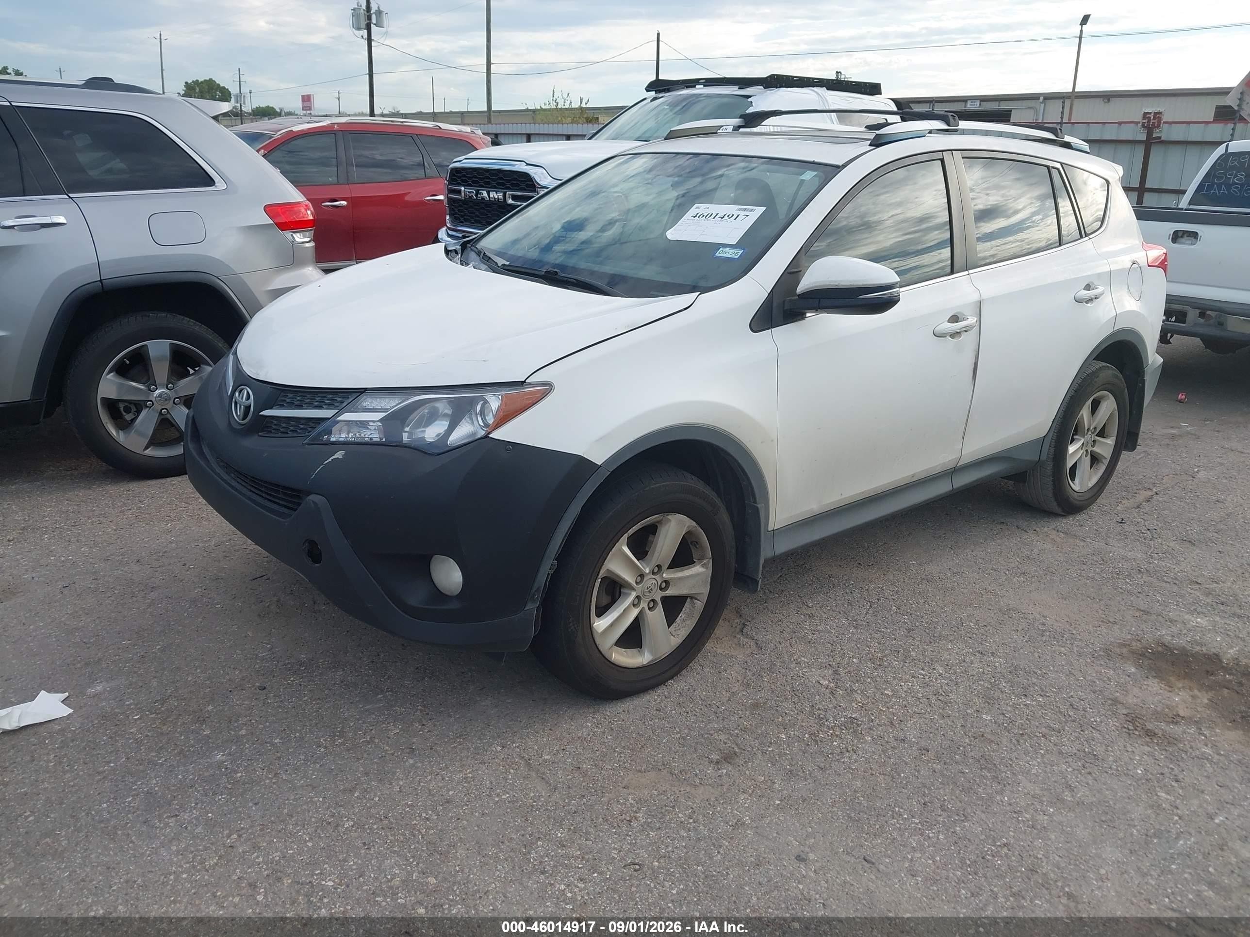 2013 Toyota Rav4 Xle Белый vin: JTMWFREV2D5009275