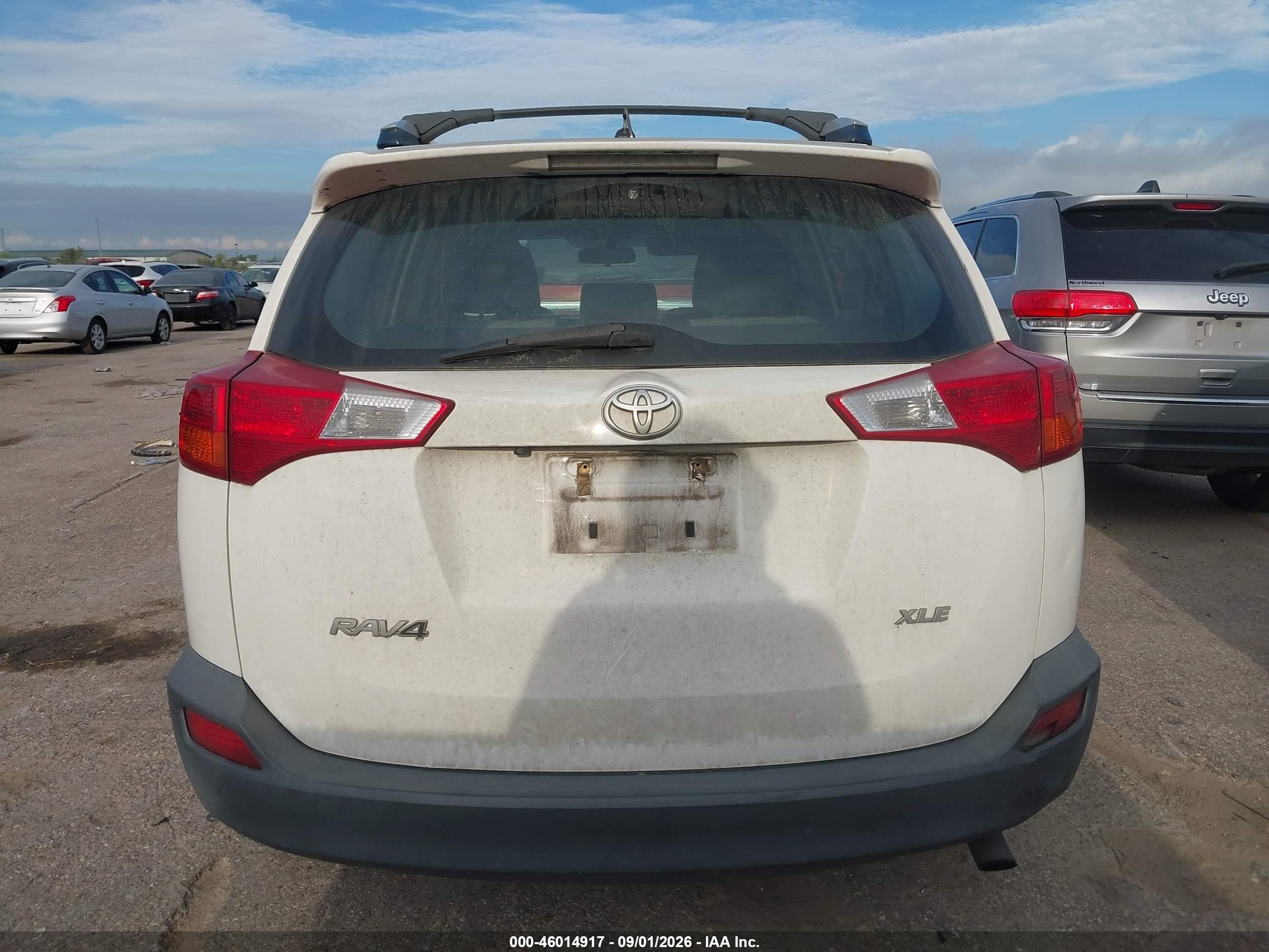 2013 Toyota Rav4 Xle Белый vin: JTMWFREV2D5009275