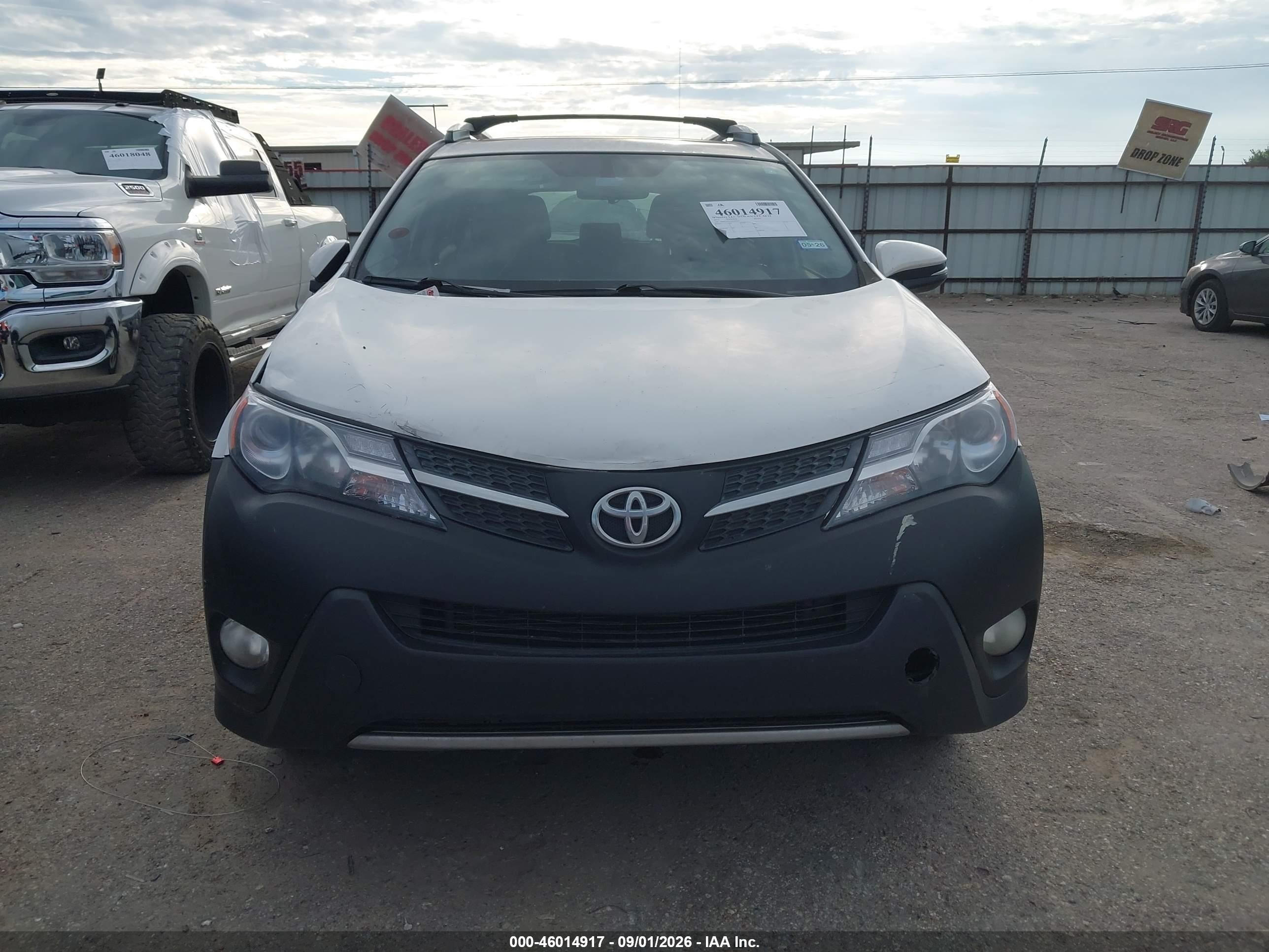 2013 Toyota Rav4 Xle Белый vin: JTMWFREV2D5009275
