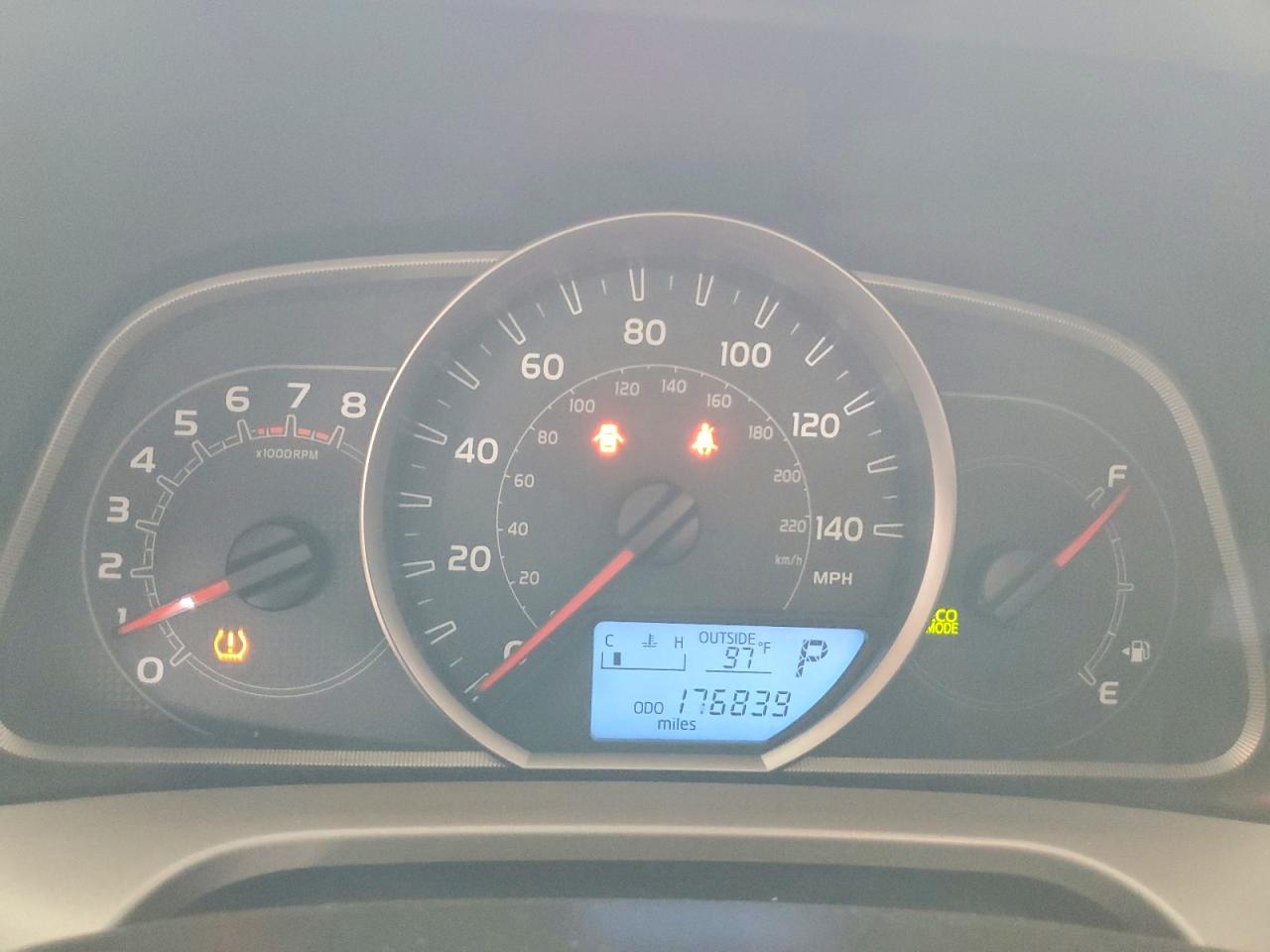 2014 Toyota Rav4 Xle Silver vin: JTMWFREV2ED042476