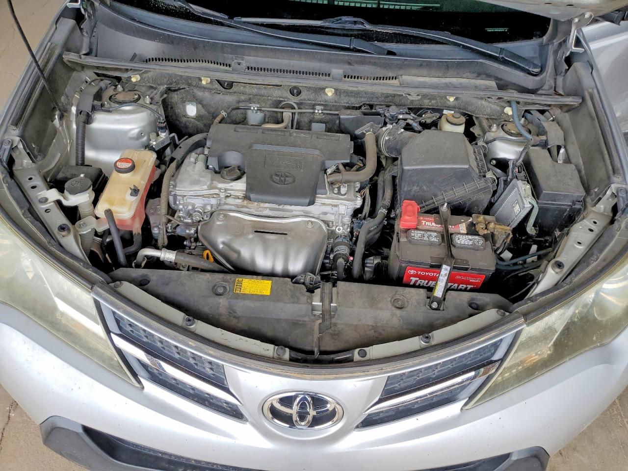 2014 Toyota Rav4 Xle Silver vin: JTMWFREV2ED042476