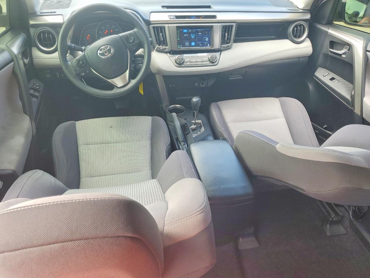 2015 Toyota Rav4 Xle Silver vin: JTMWFREV2FD054855