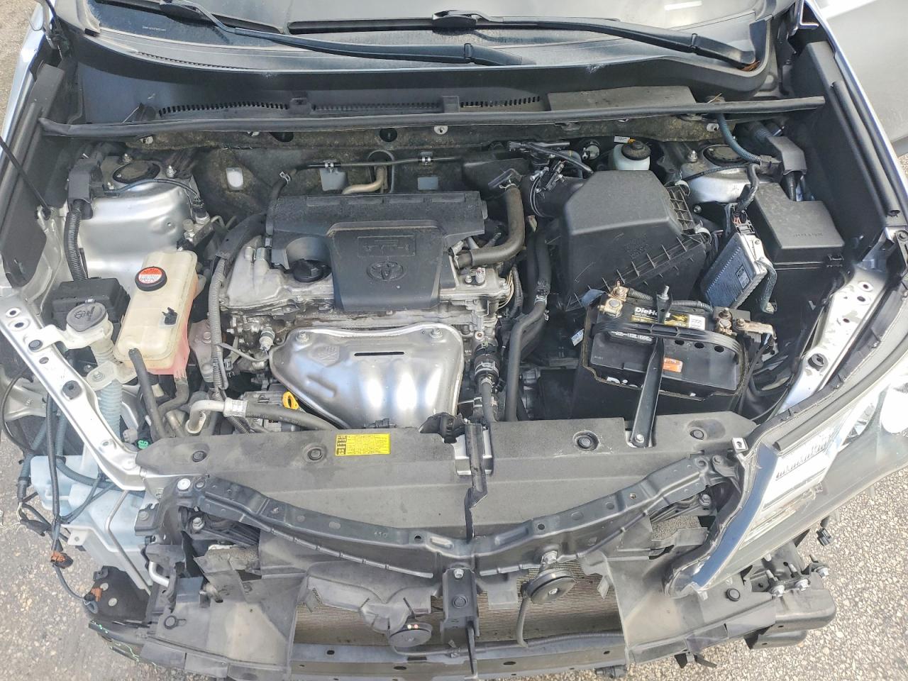 2015 Toyota Rav4 Xle Silver vin: JTMWFREV2FD054855