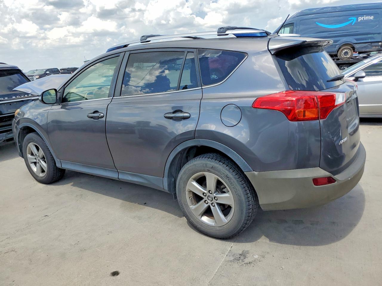 2015 Toyota Rav4 Xle Silver vin: JTMWFREV2FJ031853