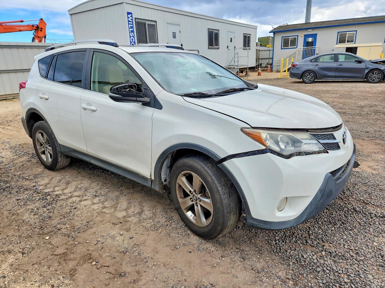 2015 Toyota Rav4 Xle White vin: JTMWFREV2FJ050306