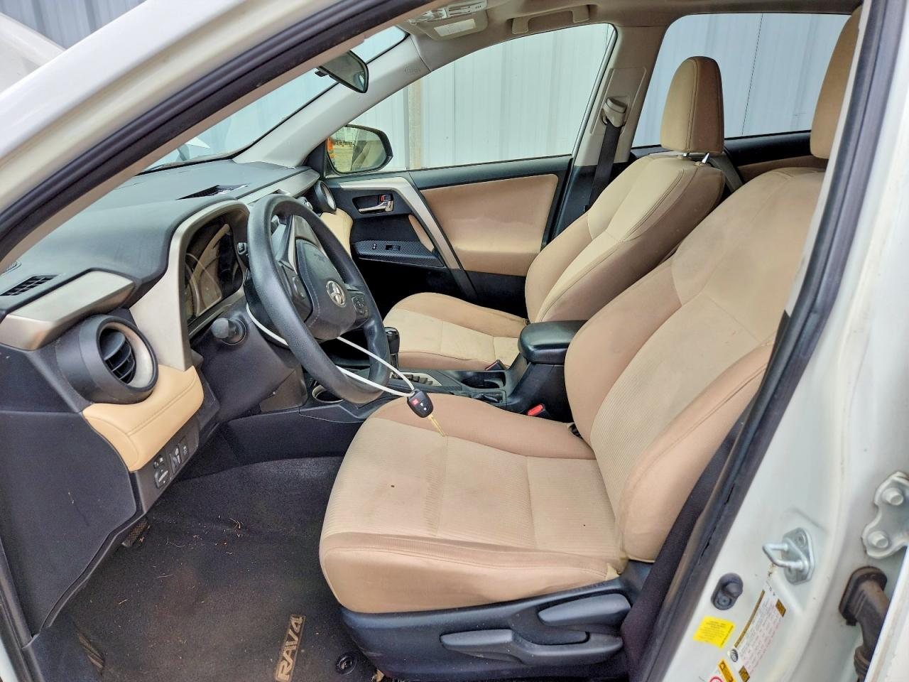 2015 Toyota Rav4 Xle White vin: JTMWFREV2FJ050306