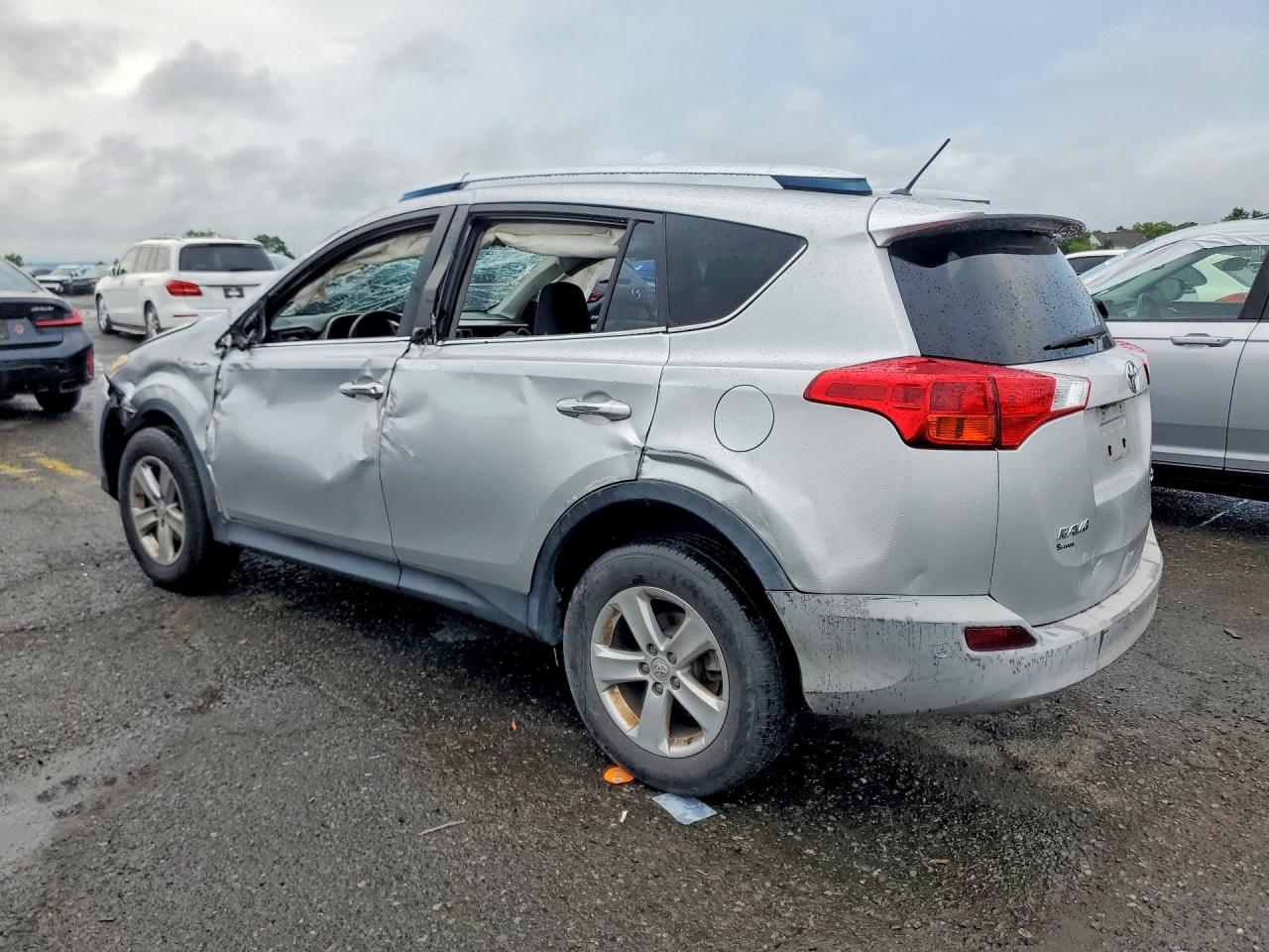 2013 Toyota Rav4 Xle Silver vin: JTMWFREV3DD015544