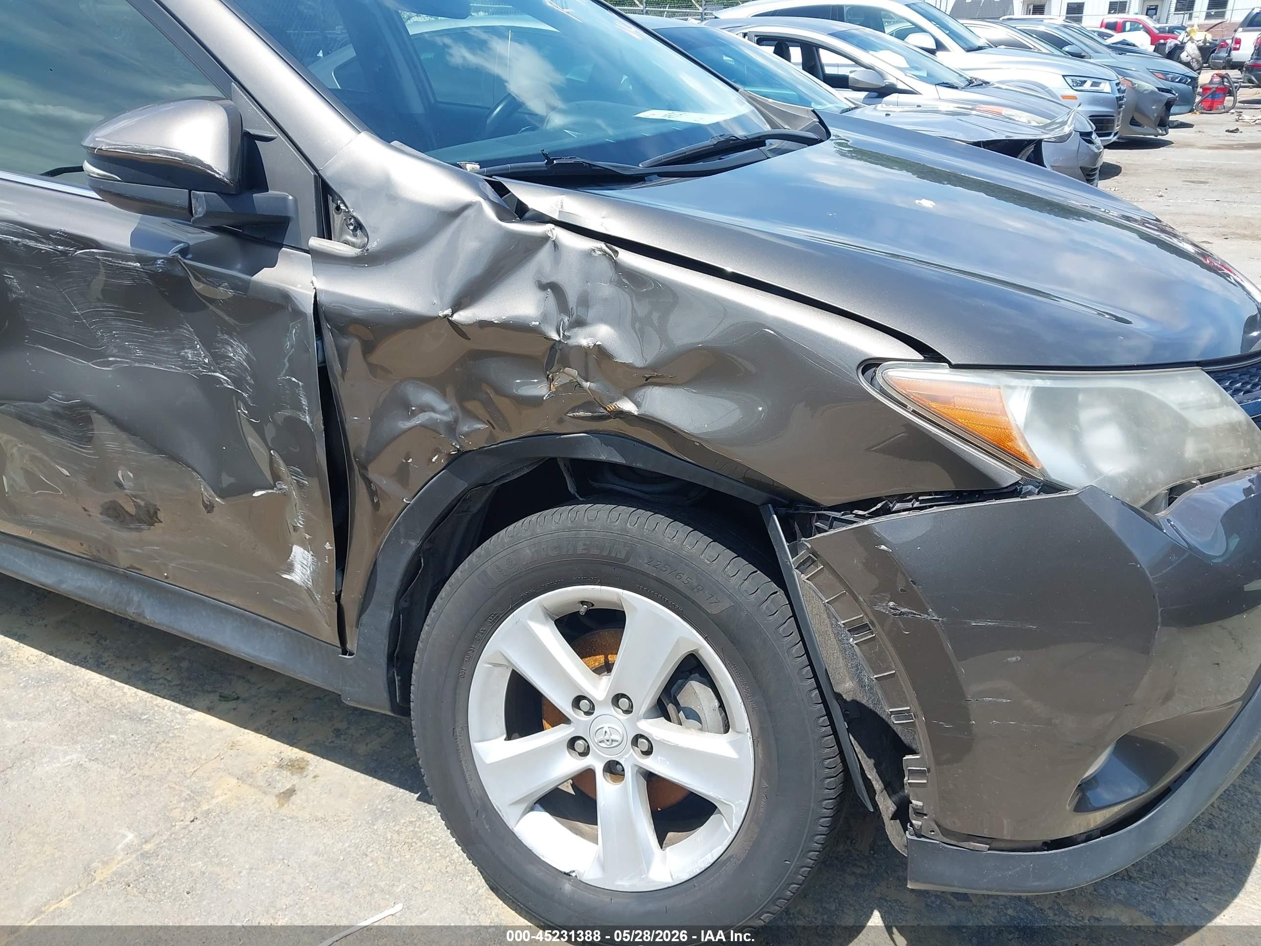 2014 Toyota Rav4 Xle Gray vin: JTMWFREV3ED041711
