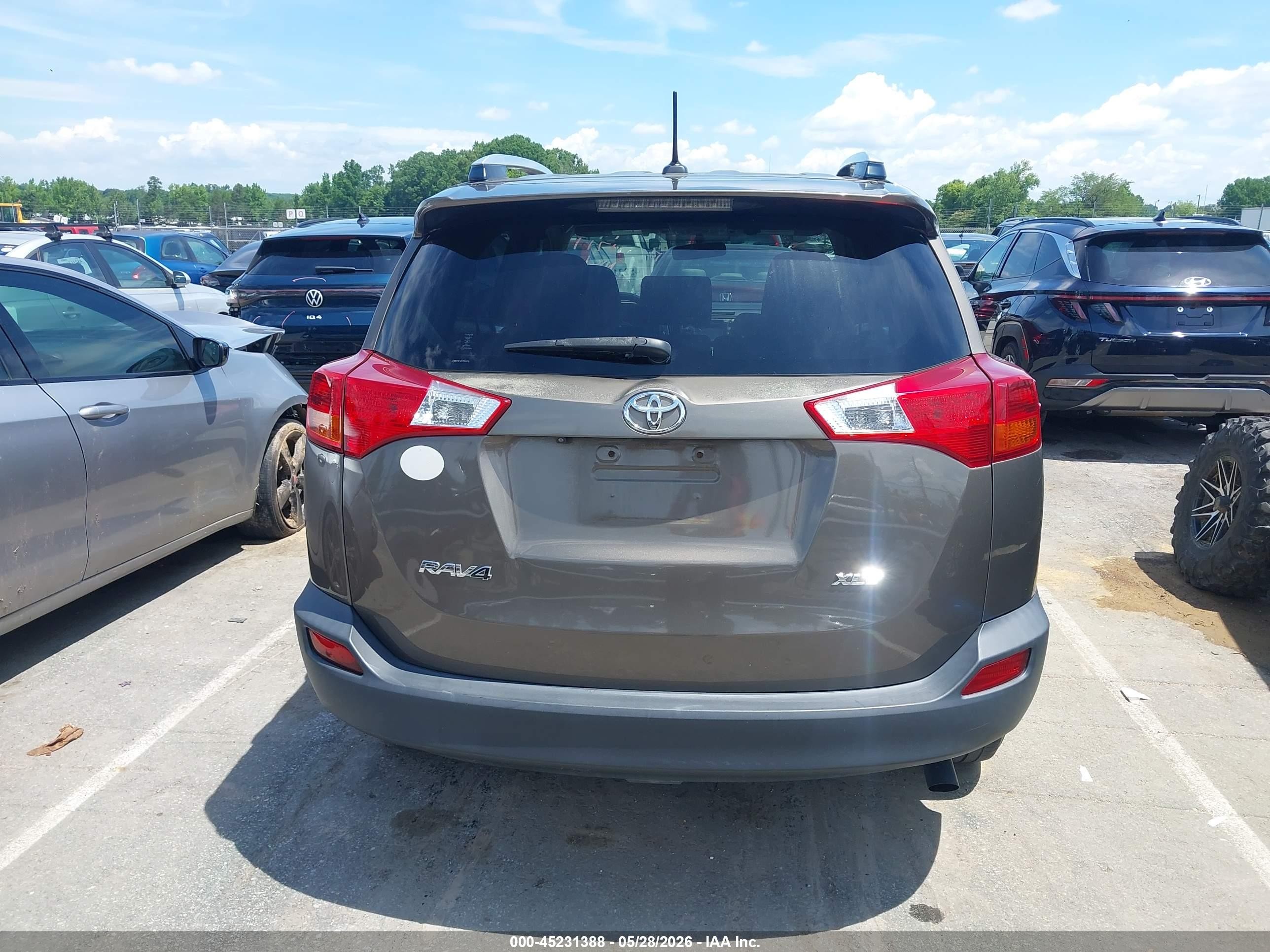 2014 Toyota Rav4 Xle Gray vin: JTMWFREV3ED041711