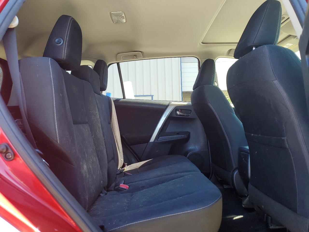 2014 Toyota Rav4 Xle Red vin: JTMWFREV3EJ007141