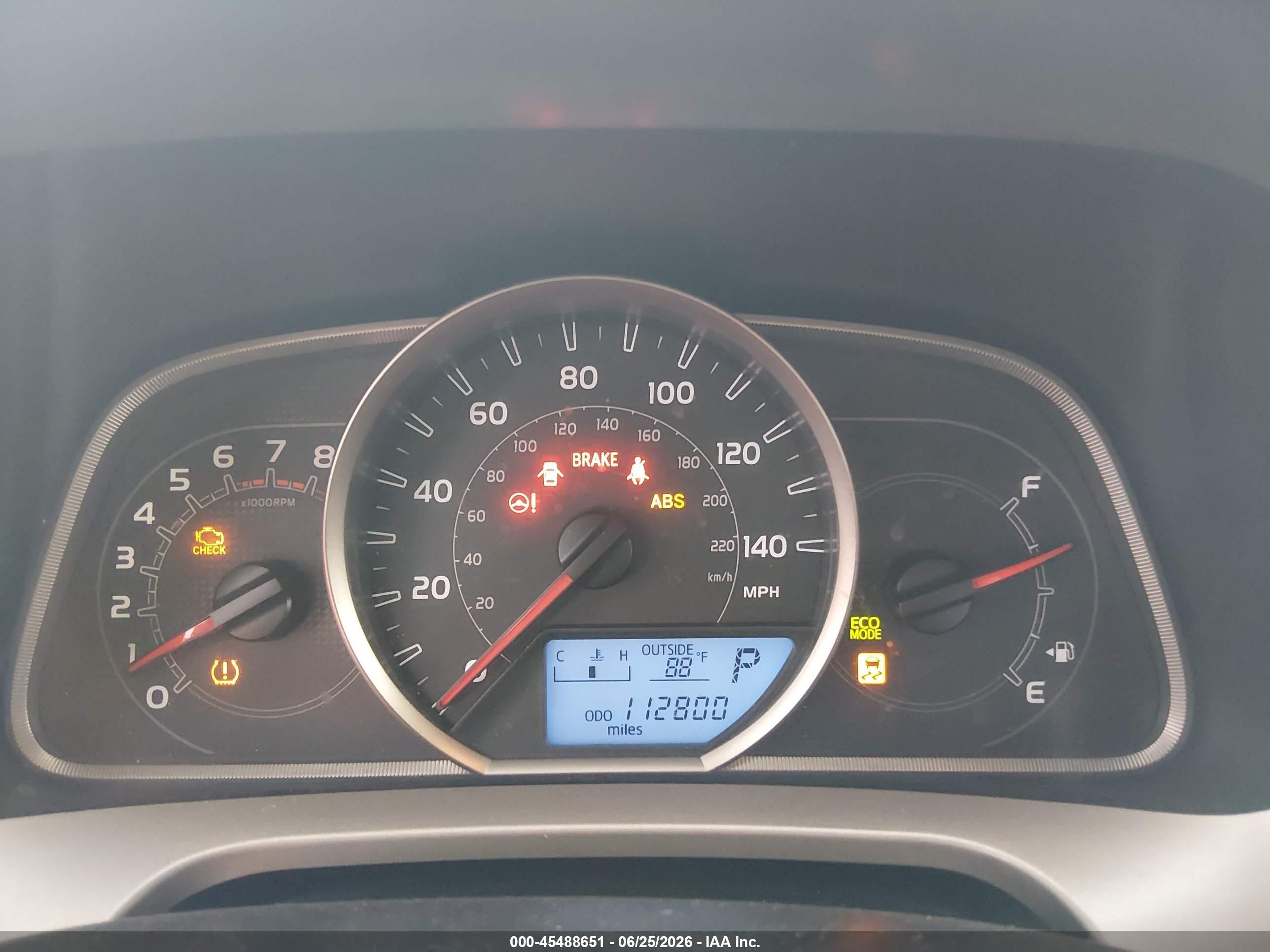 2014 Toyota Rav4 Xle White vin: JTMWFREV3EJ015580