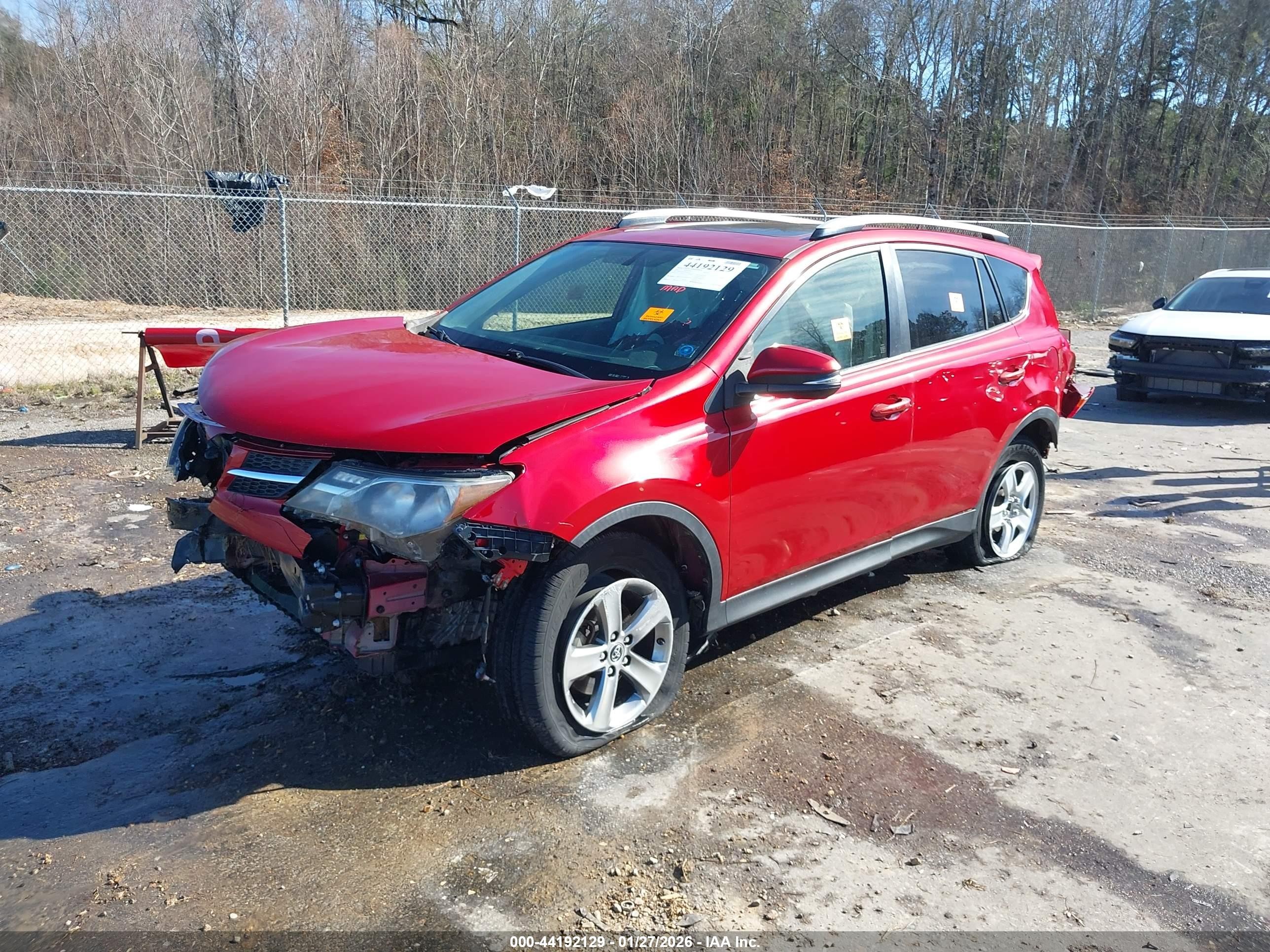 2015 Toyota Rav4 Xle Red vin: JTMWFREV3FD051253