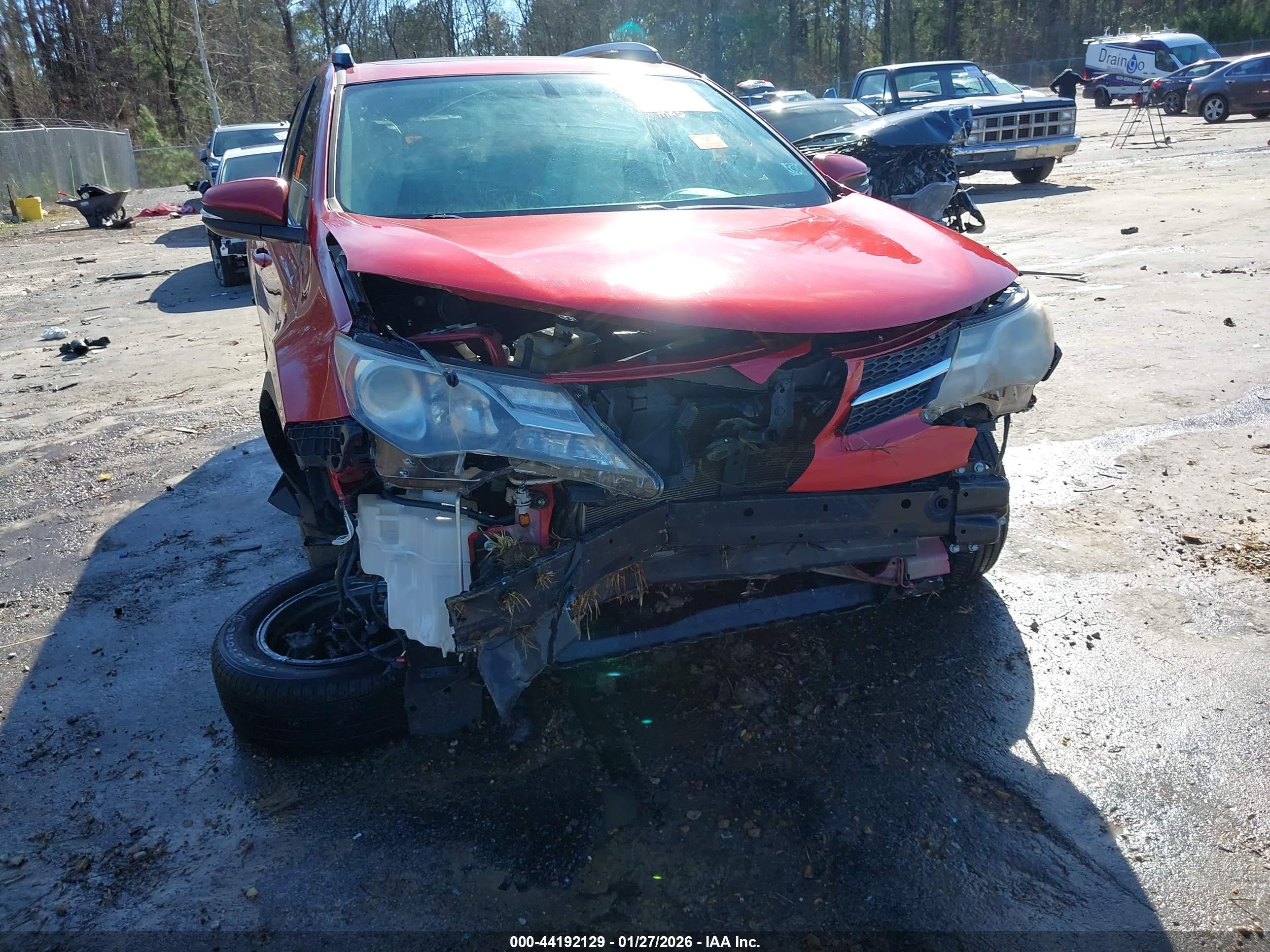 2015 Toyota Rav4 Xle Red vin: JTMWFREV3FD051253