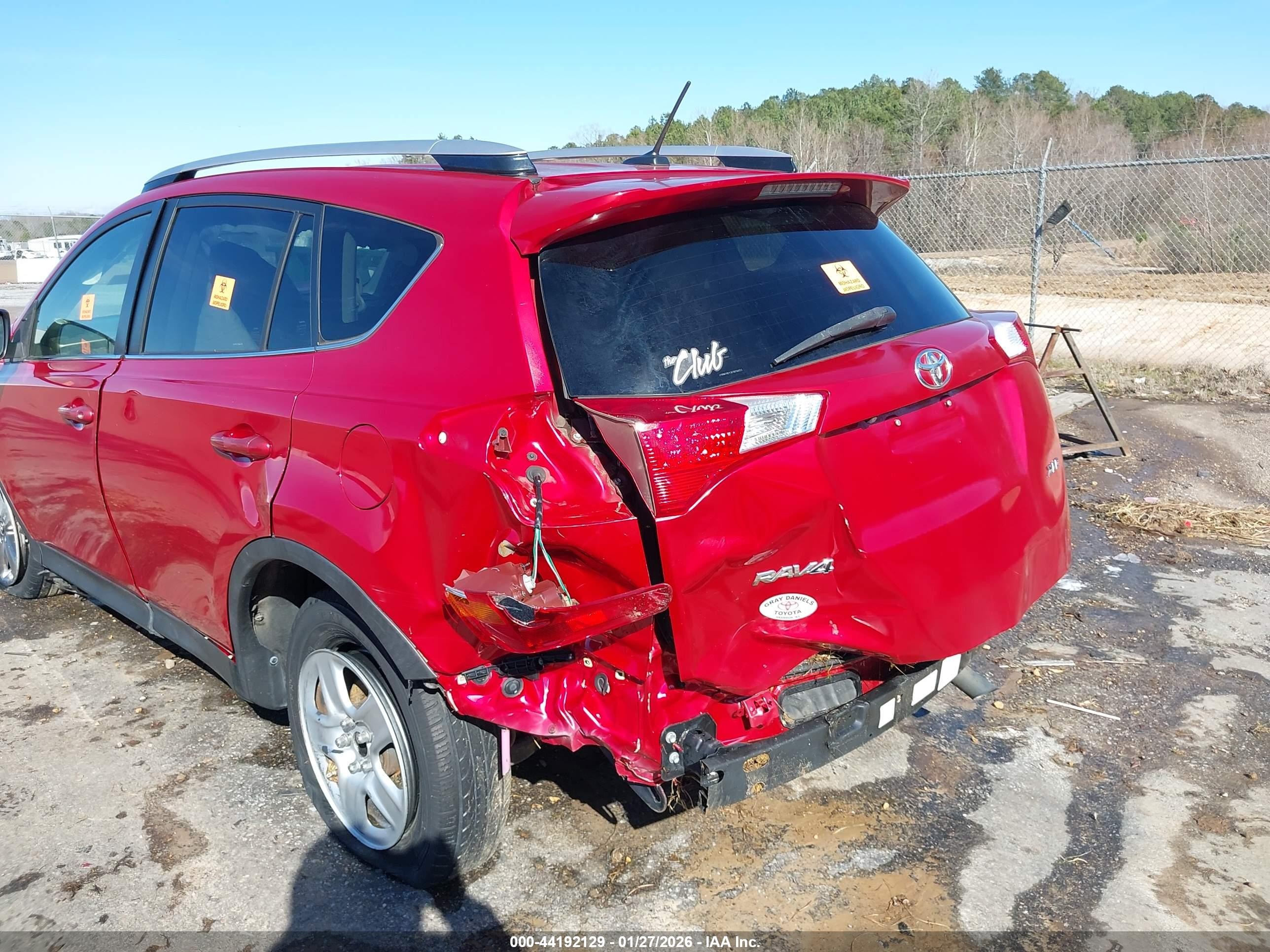 2015 Toyota Rav4 Xle Red vin: JTMWFREV3FD051253