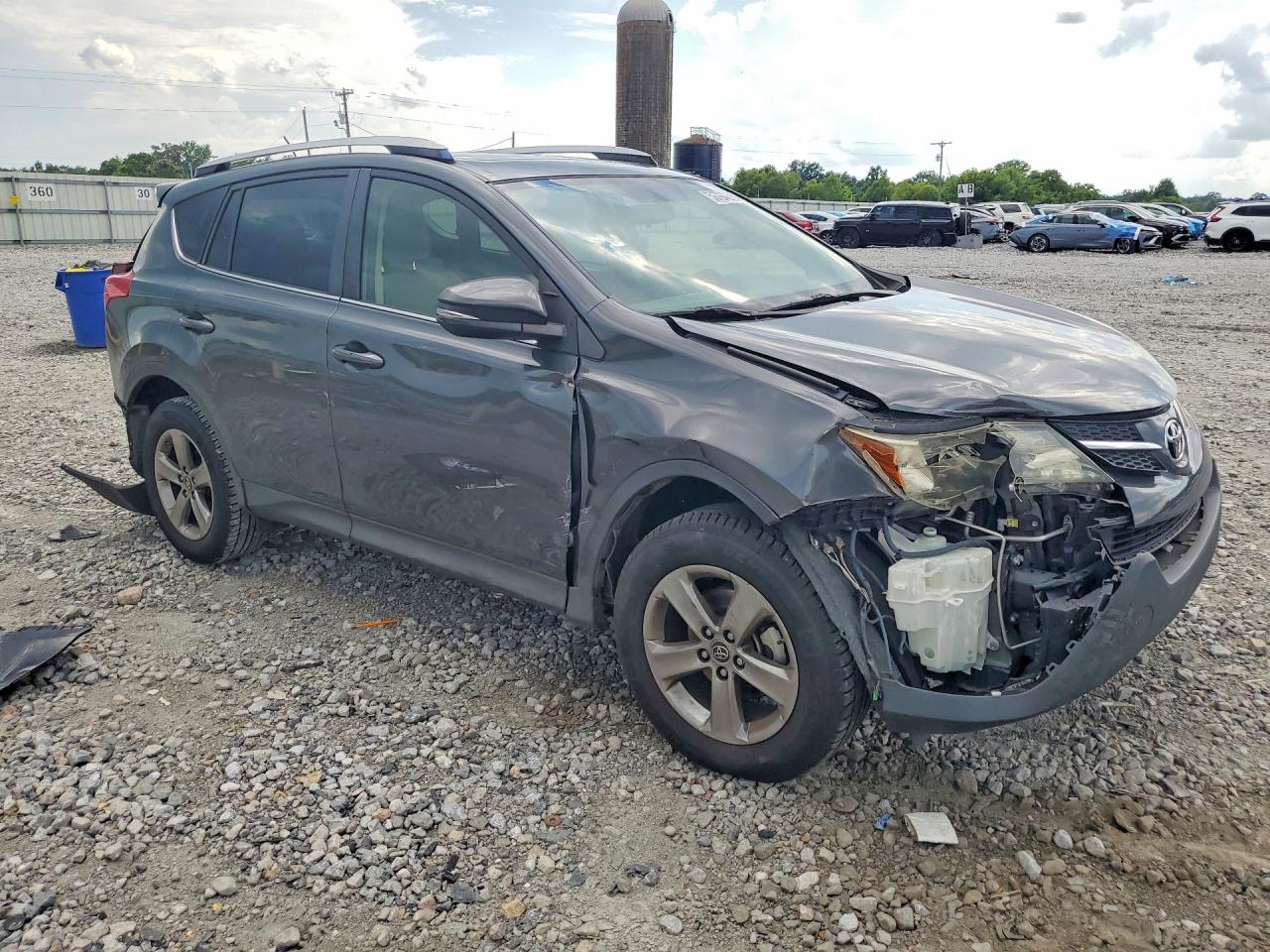 2015 Toyota Rav4 Xle Gray vin: JTMWFREV3FD070420