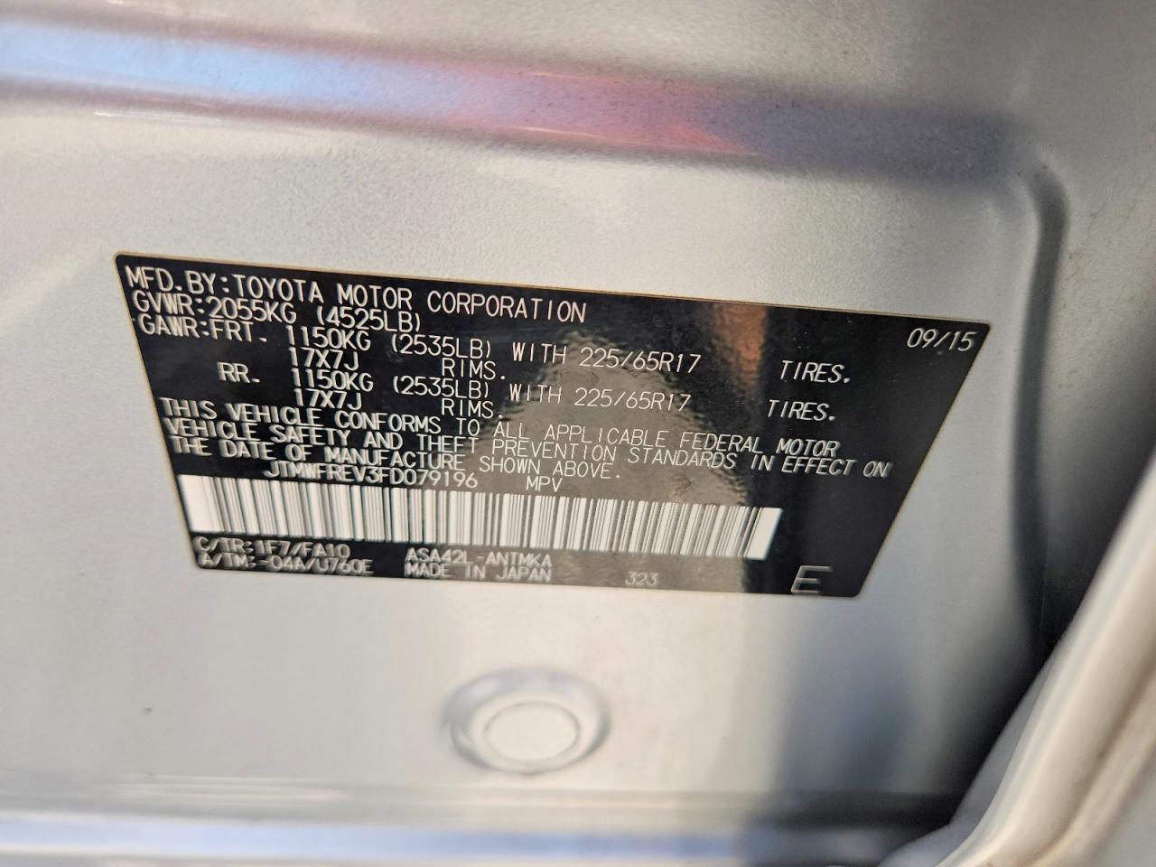 2015 Toyota Rav4 Xle Silver vin: JTMWFREV3FD079196
