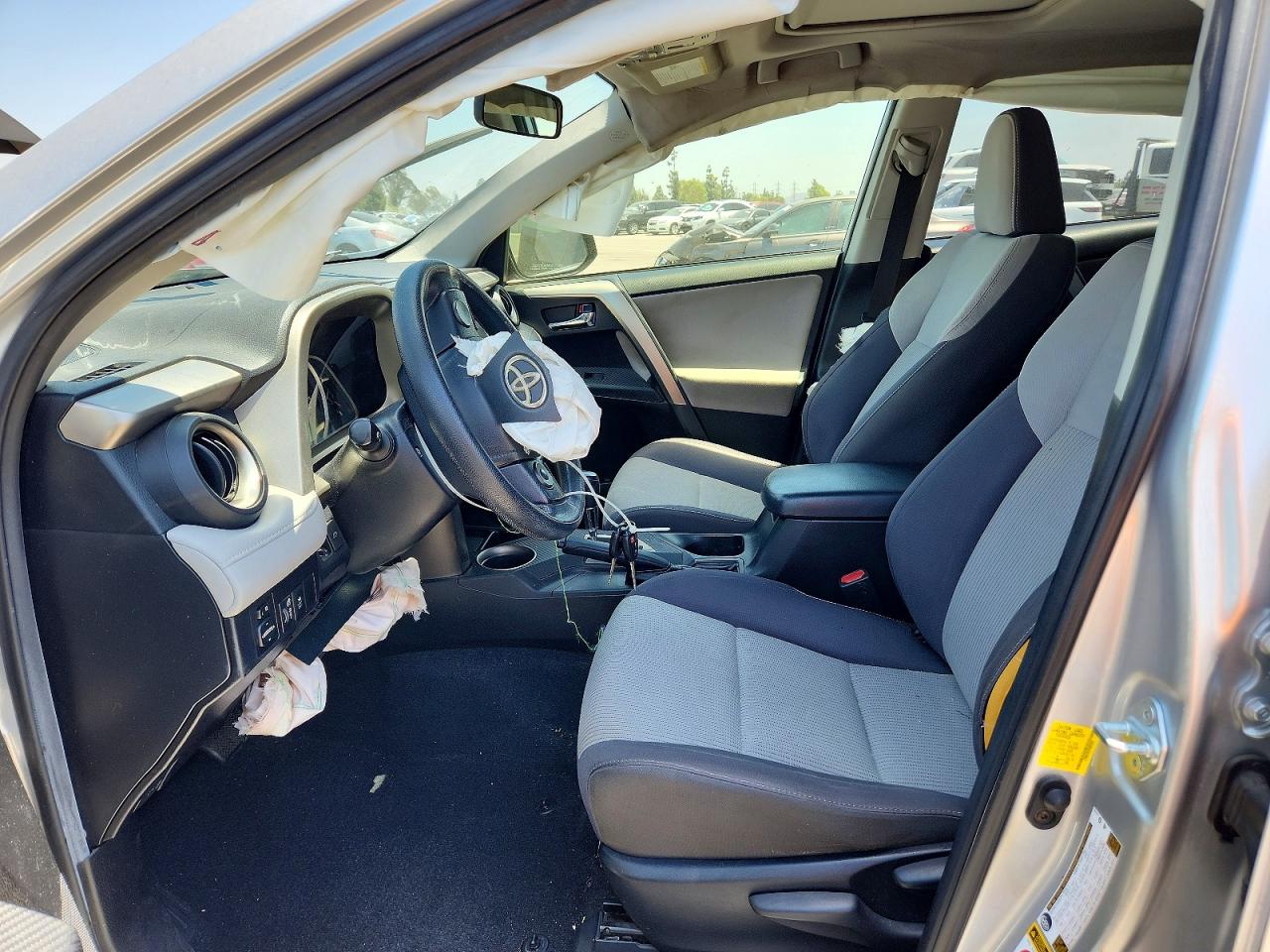 2015 Toyota Rav4 Xle Silver vin: JTMWFREV3FD079196