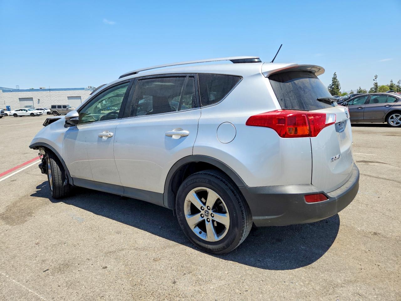 2015 Toyota Rav4 Xle Silver vin: JTMWFREV3FD079196
