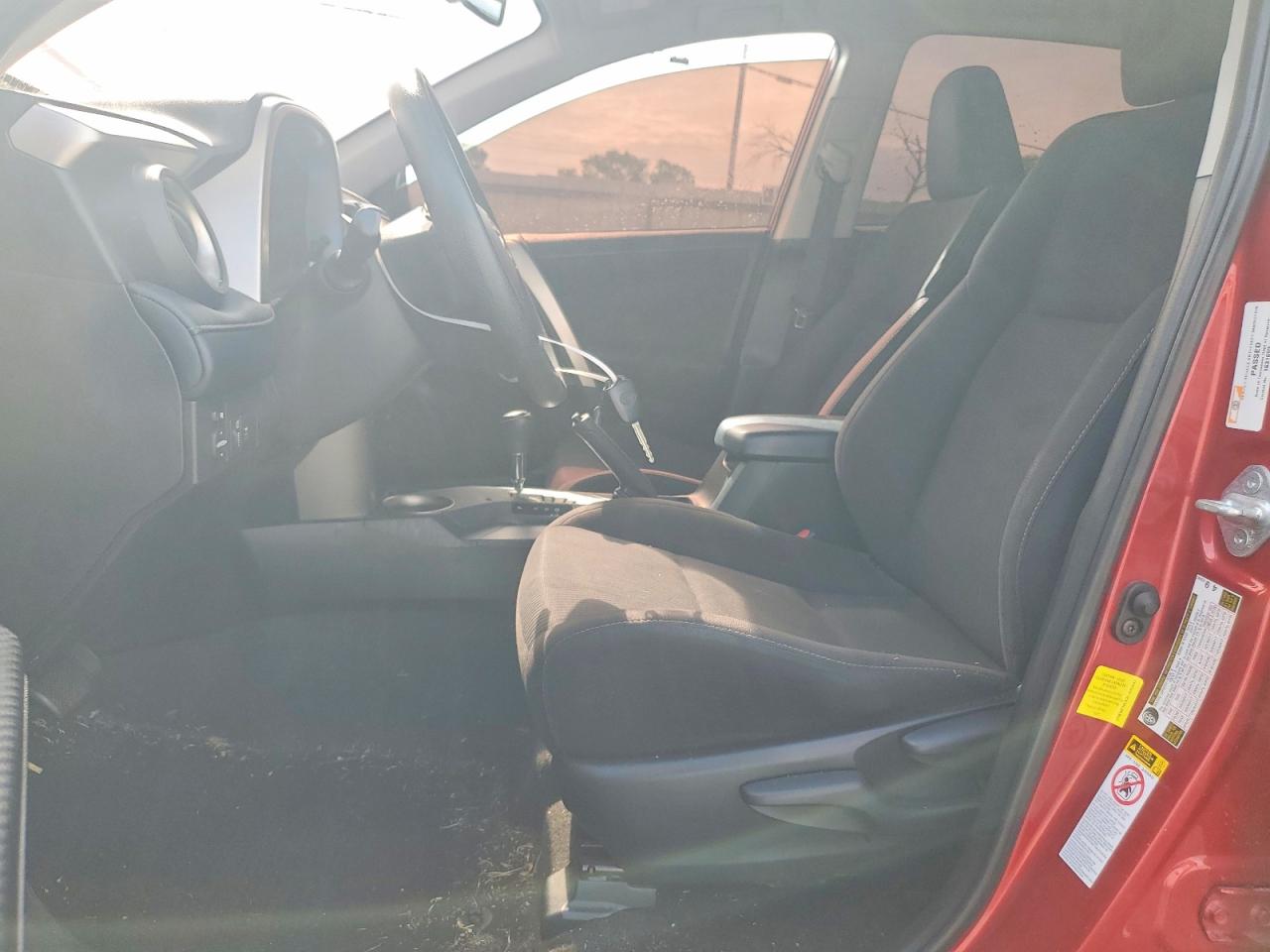 2015 Toyota Rav4 Xle Red vin: JTMWFREV3FJ053943