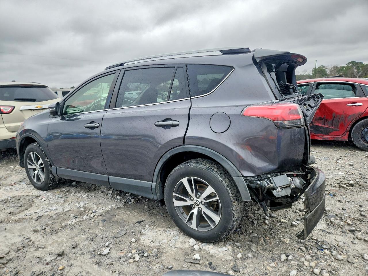 2017 Toyota Rav4 Gray vin: JTMWFREV3HJ139773