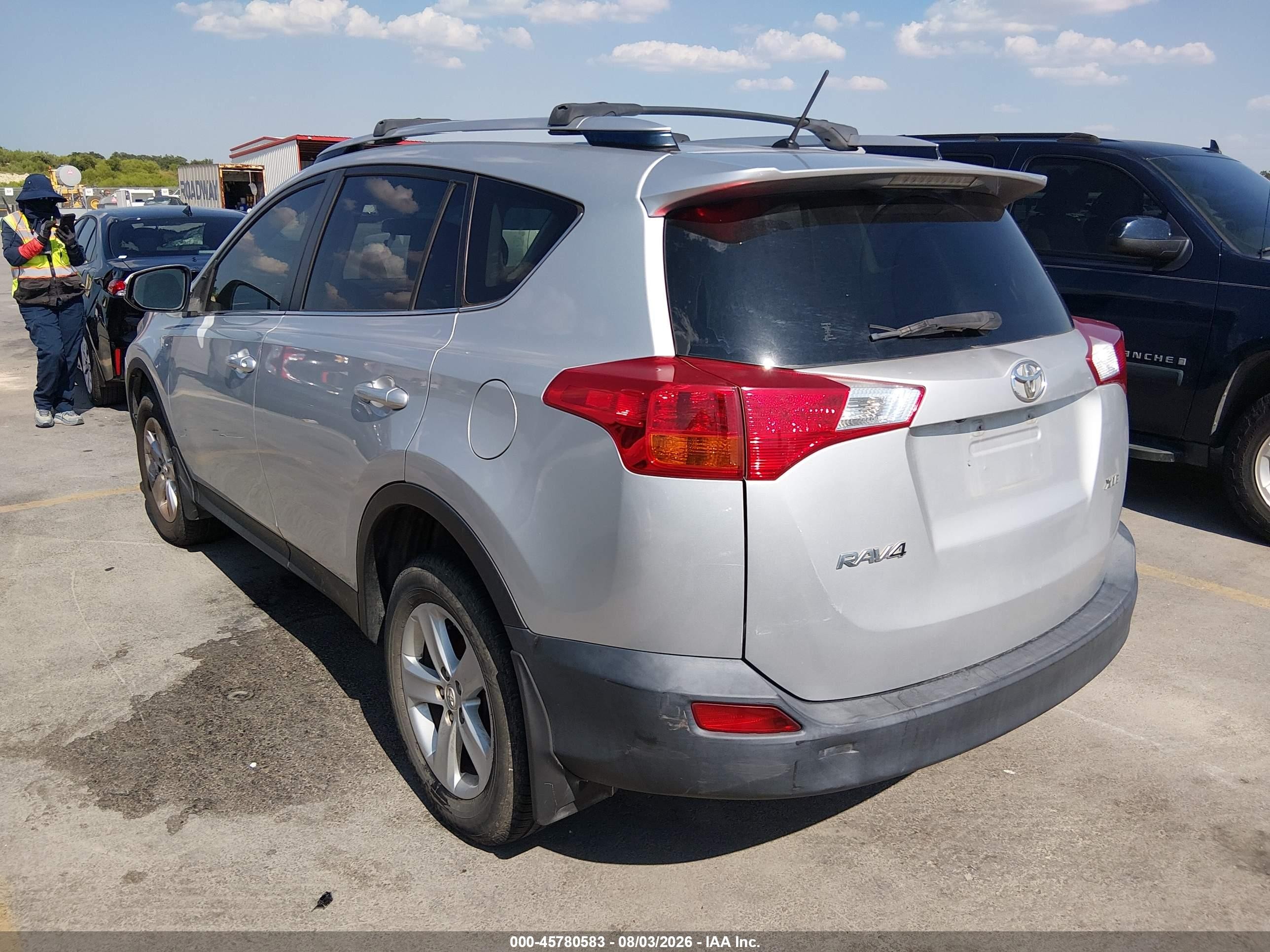 2013 Toyota Rav4 Xle Silver vin: JTMWFREV4DD001264