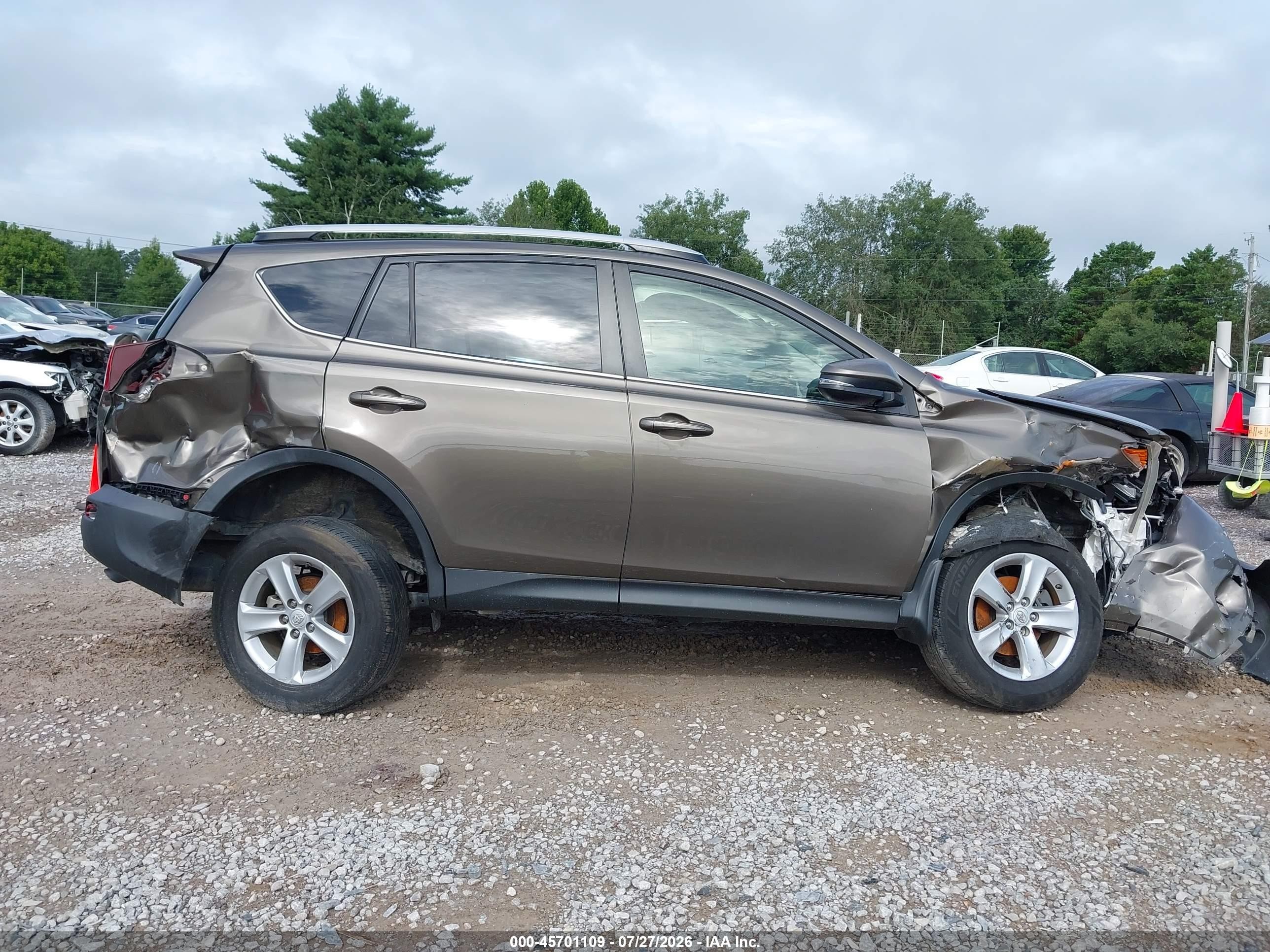 2014 Toyota Rav4 Xle Gray vin: JTMWFREV4ED033908