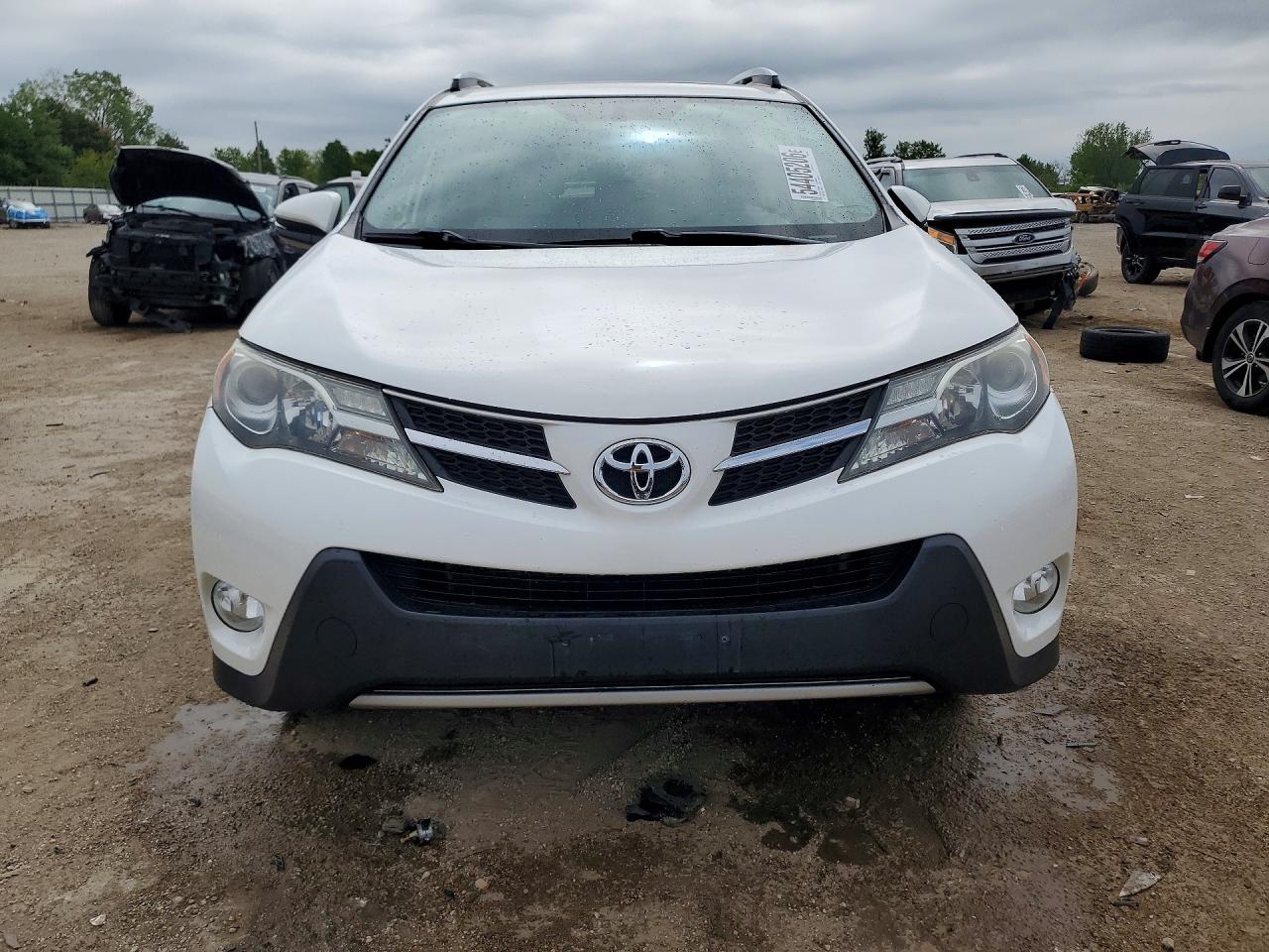 2013 Toyota Rav4 Xle White vin: JTMWFREV5D5004734