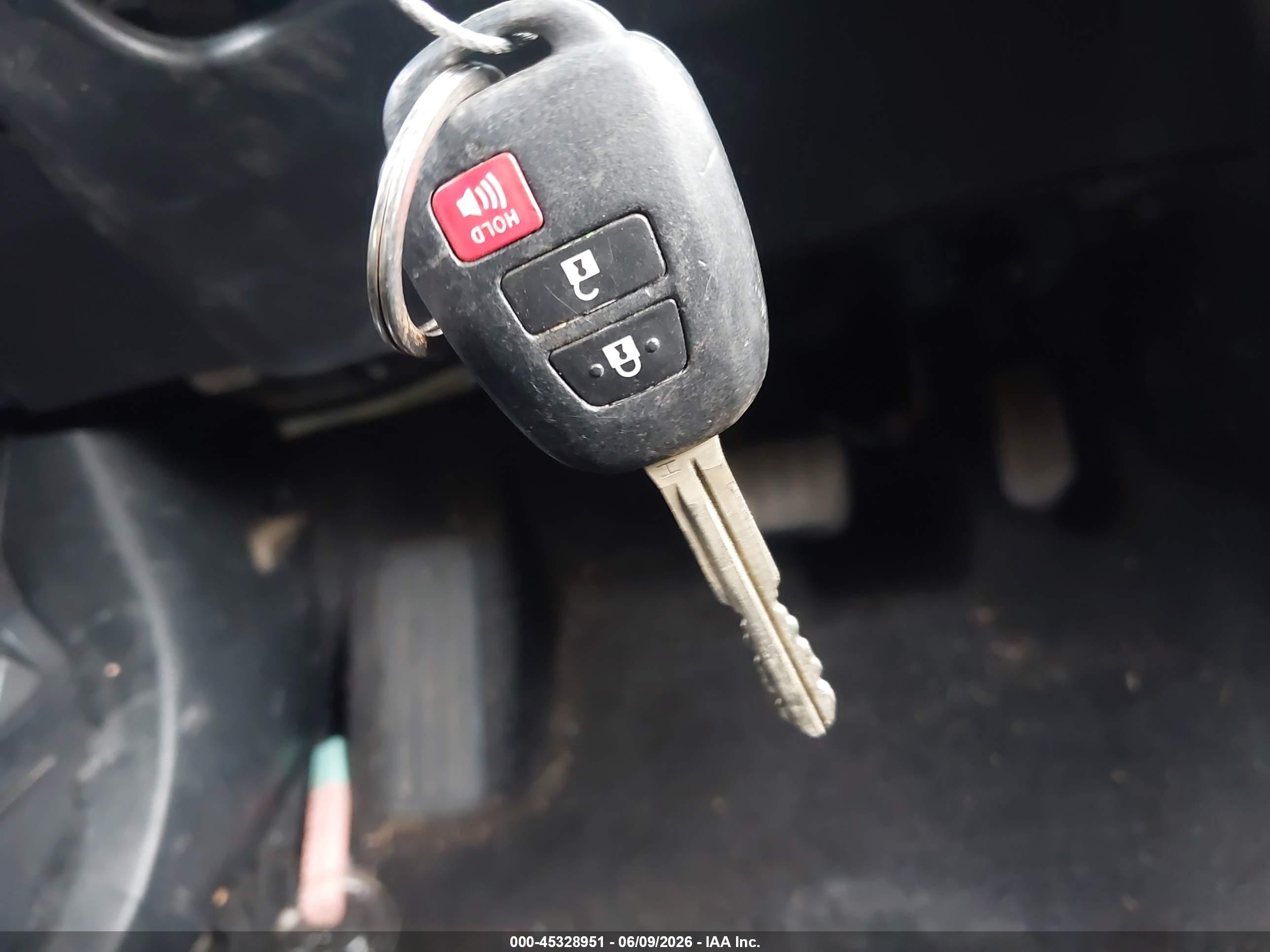2013 Toyota Rav4 Xle Red vin: JTMWFREV5DD003976