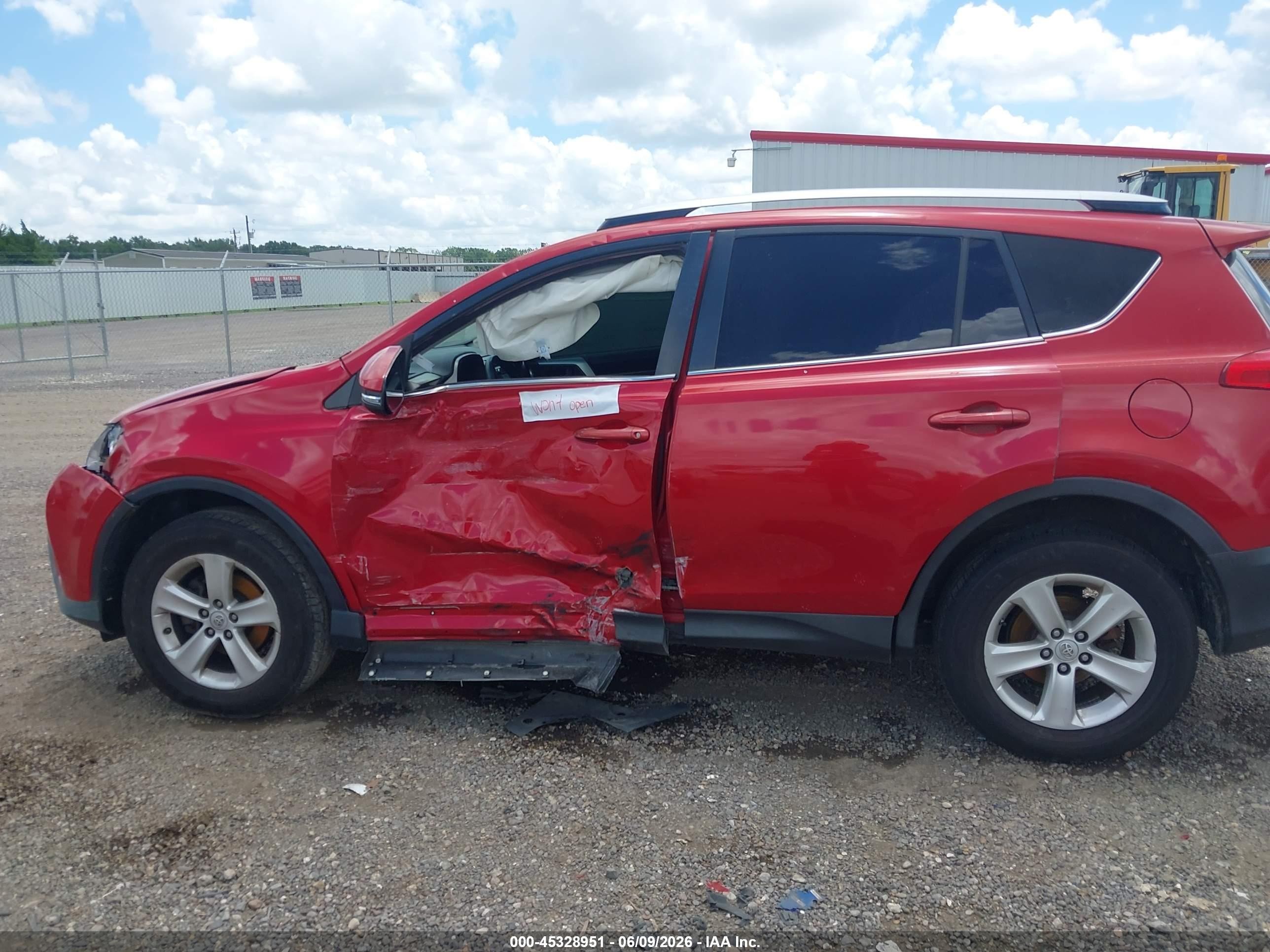2013 Toyota Rav4 Xle Red vin: JTMWFREV5DD003976