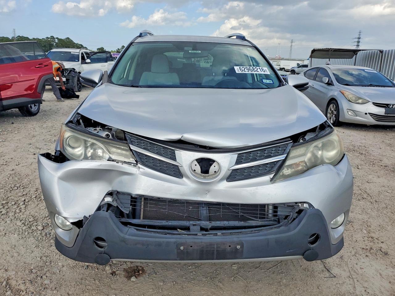 2013 Toyota Rav4 Xle Silver vin: JTMWFREV5DD009406