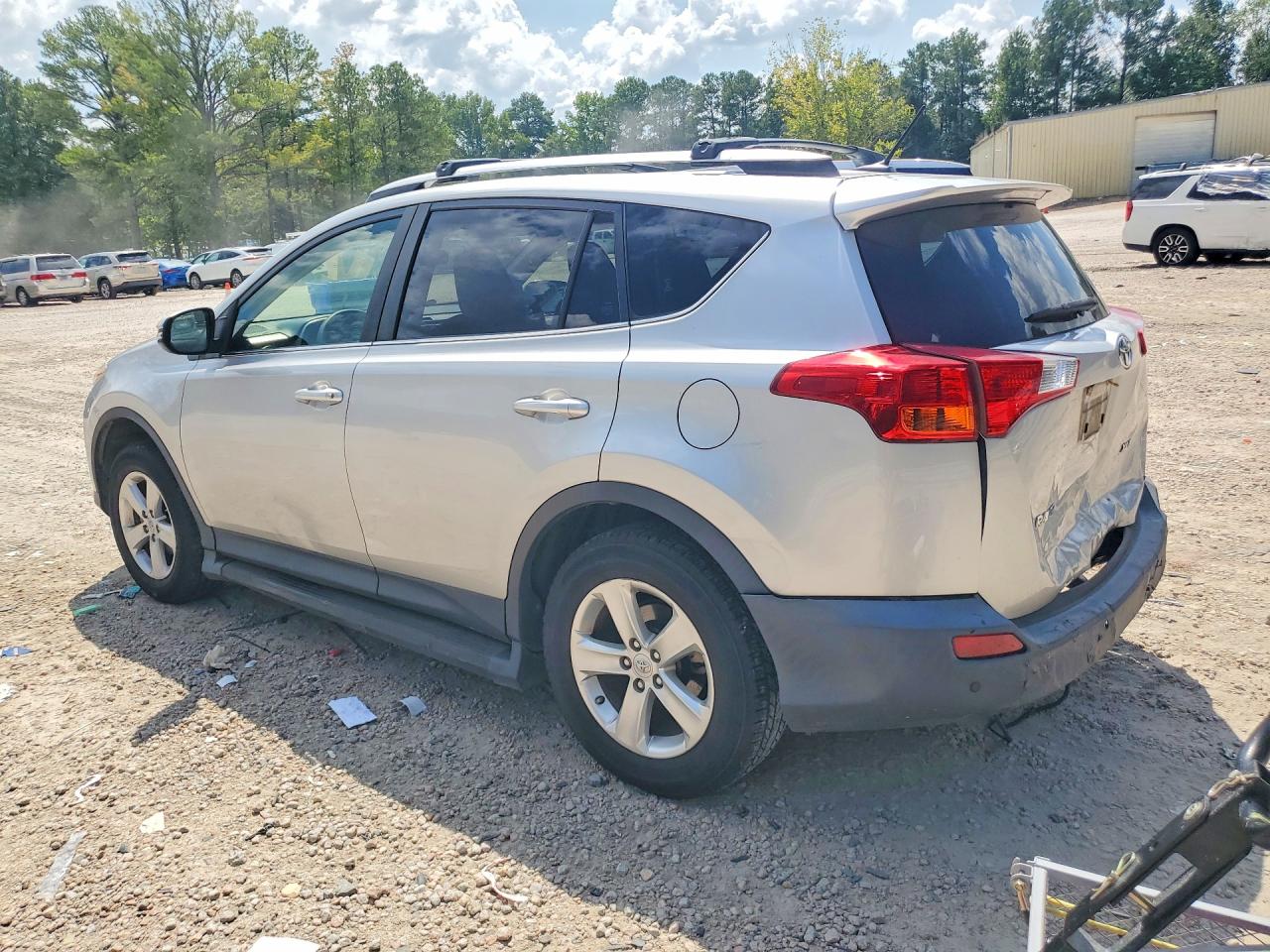 2014 Toyota Rav4 Xle Silver vin: JTMWFREV5EJ022787
