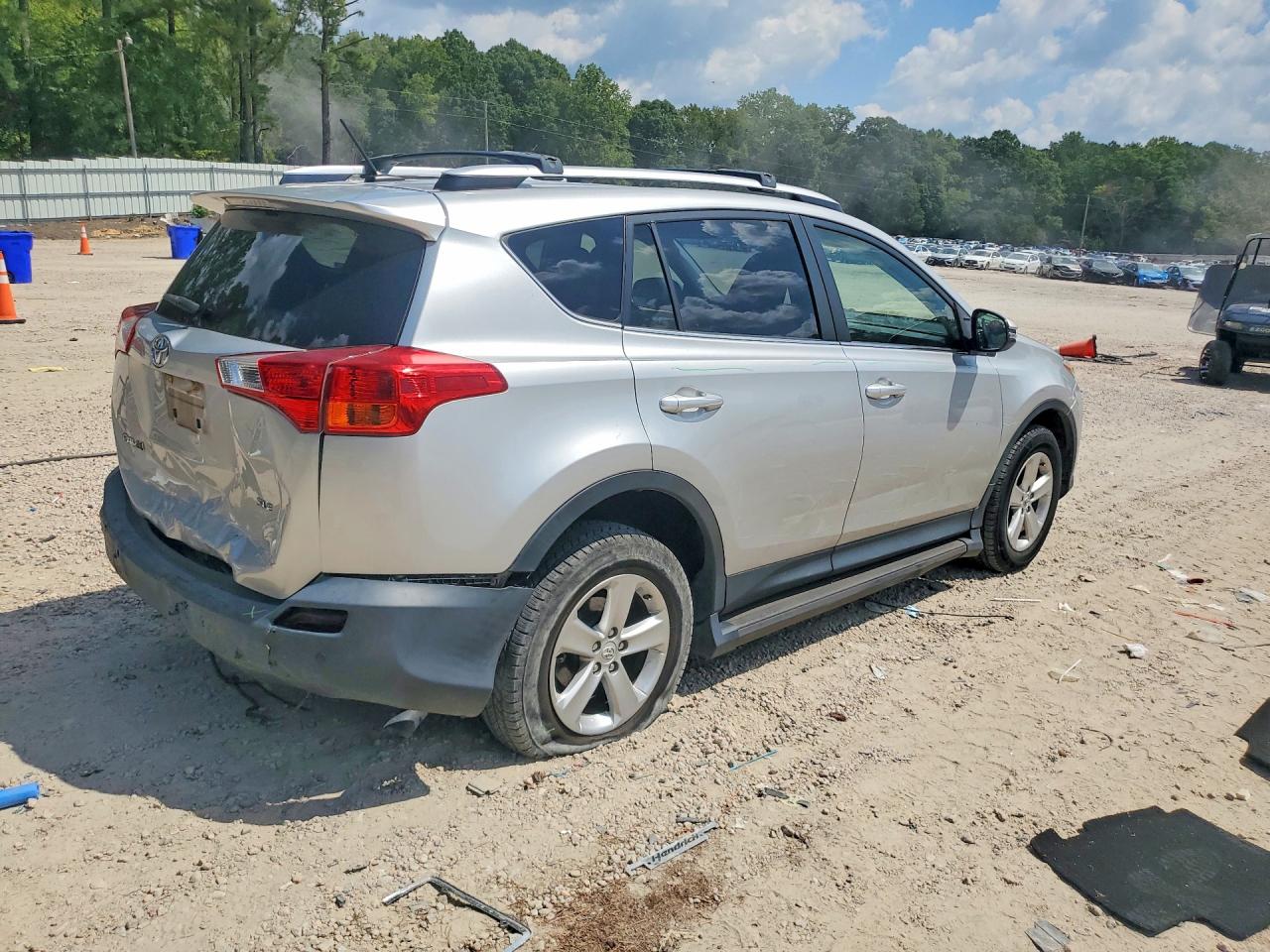 2014 Toyota Rav4 Xle Silver vin: JTMWFREV5EJ022787
