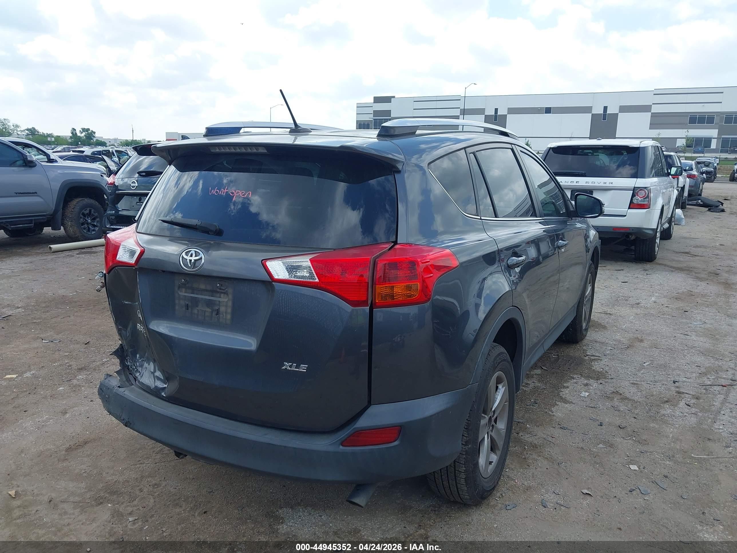 2015 Toyota Rav4 Xle Gray vin: JTMWFREV5FD053053