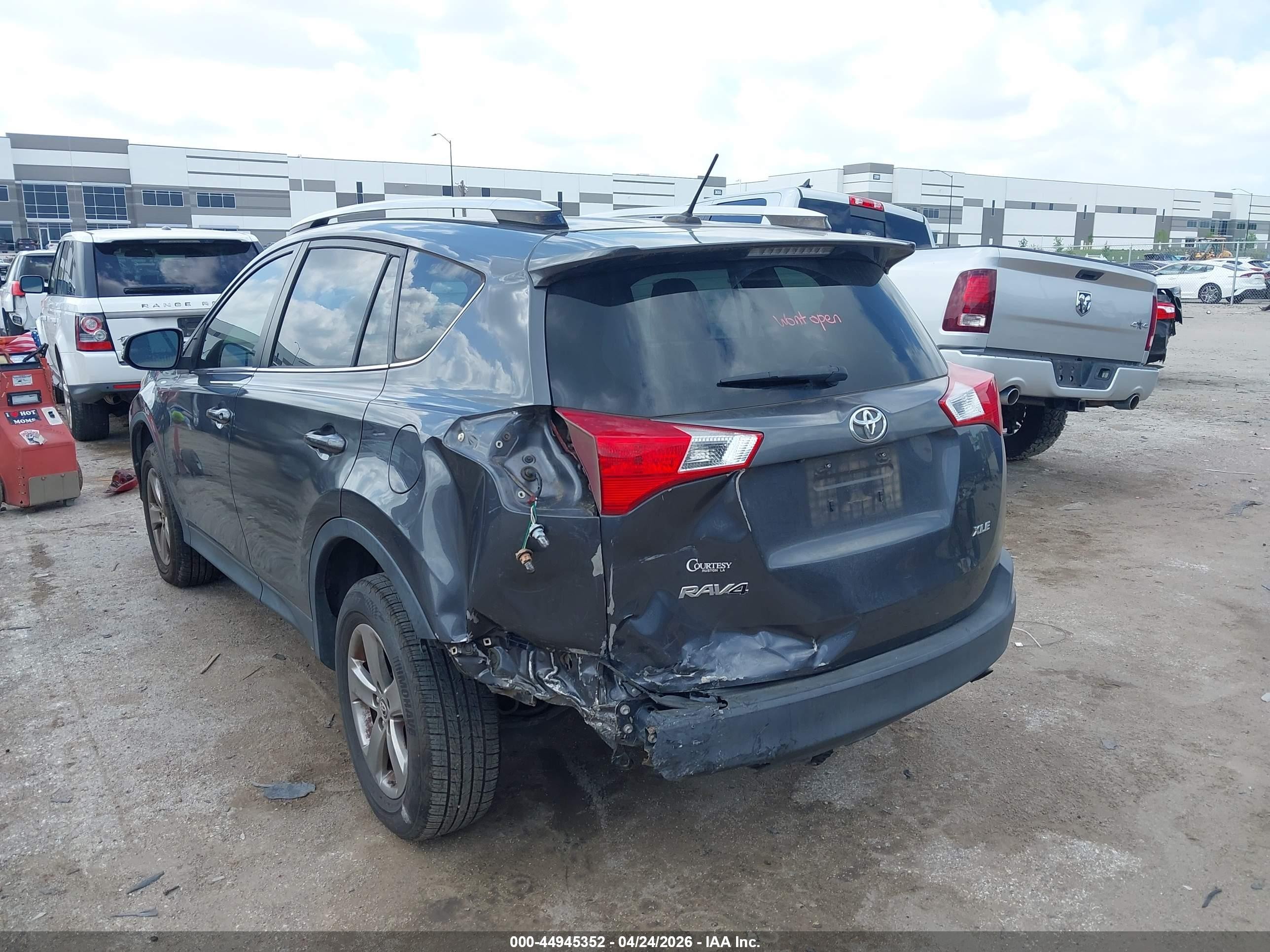 2015 Toyota Rav4 Xle Gray vin: JTMWFREV5FD053053