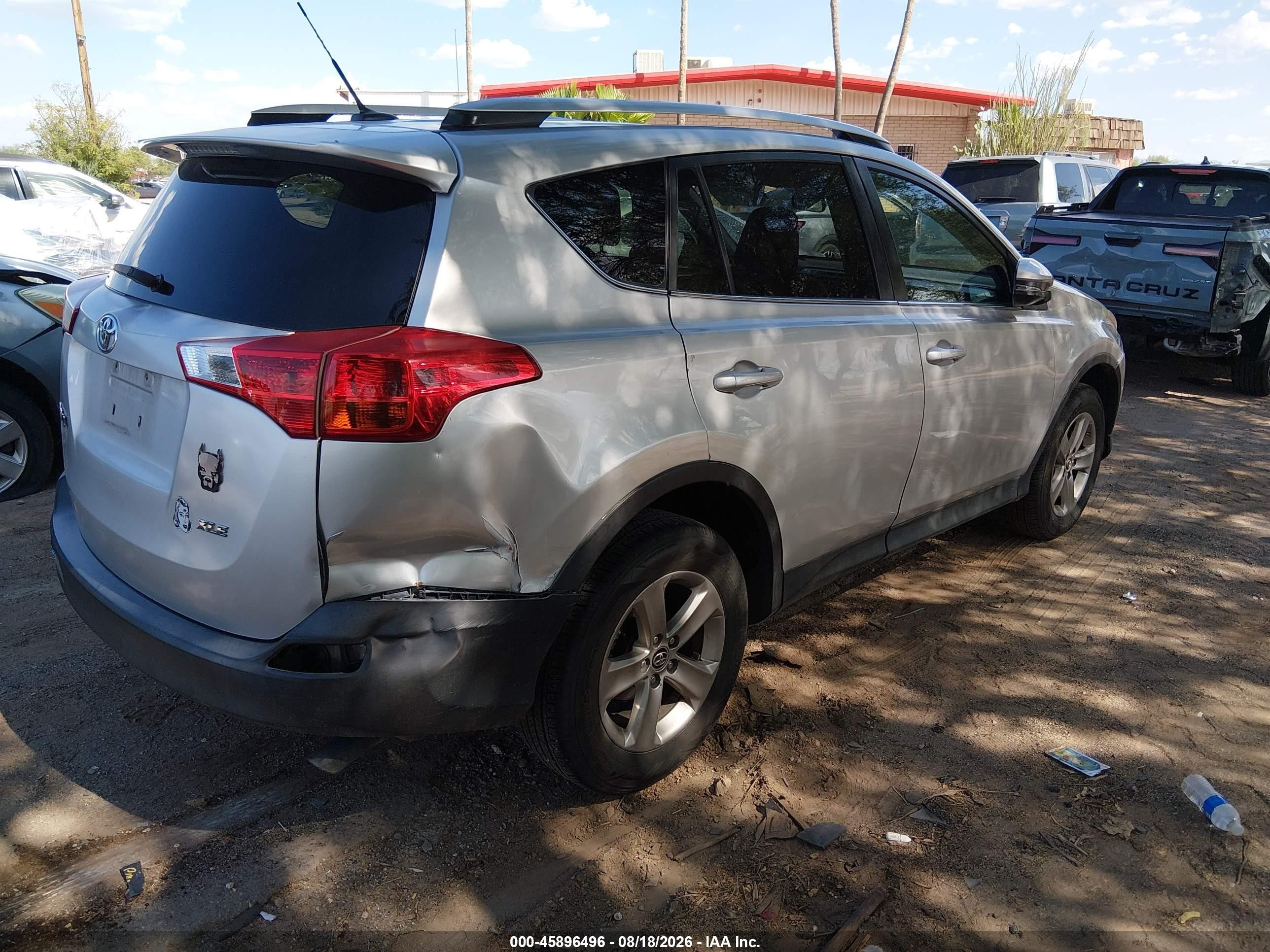2015 Toyota Rav4 Xle Silver vin: JTMWFREV5FD066160