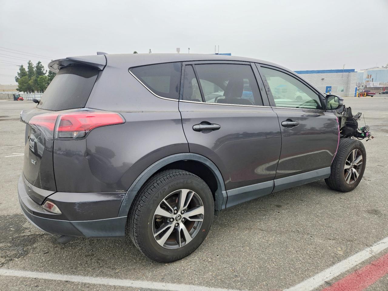 2017 Toyota Rav4 Xle Gray vin: JTMWFREV5HJ148393