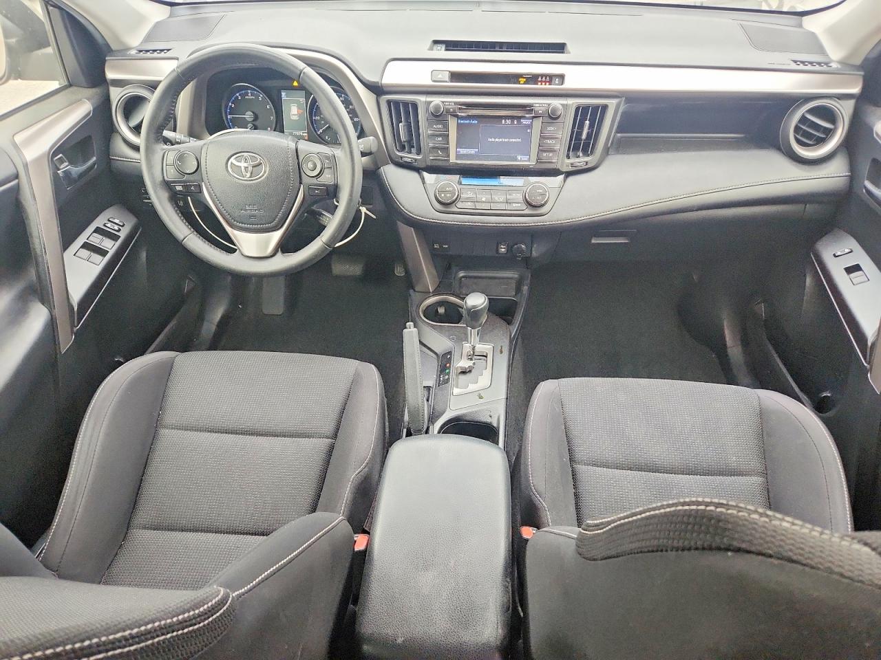 2017 Toyota Rav4 Xle Gray vin: JTMWFREV5HJ148393