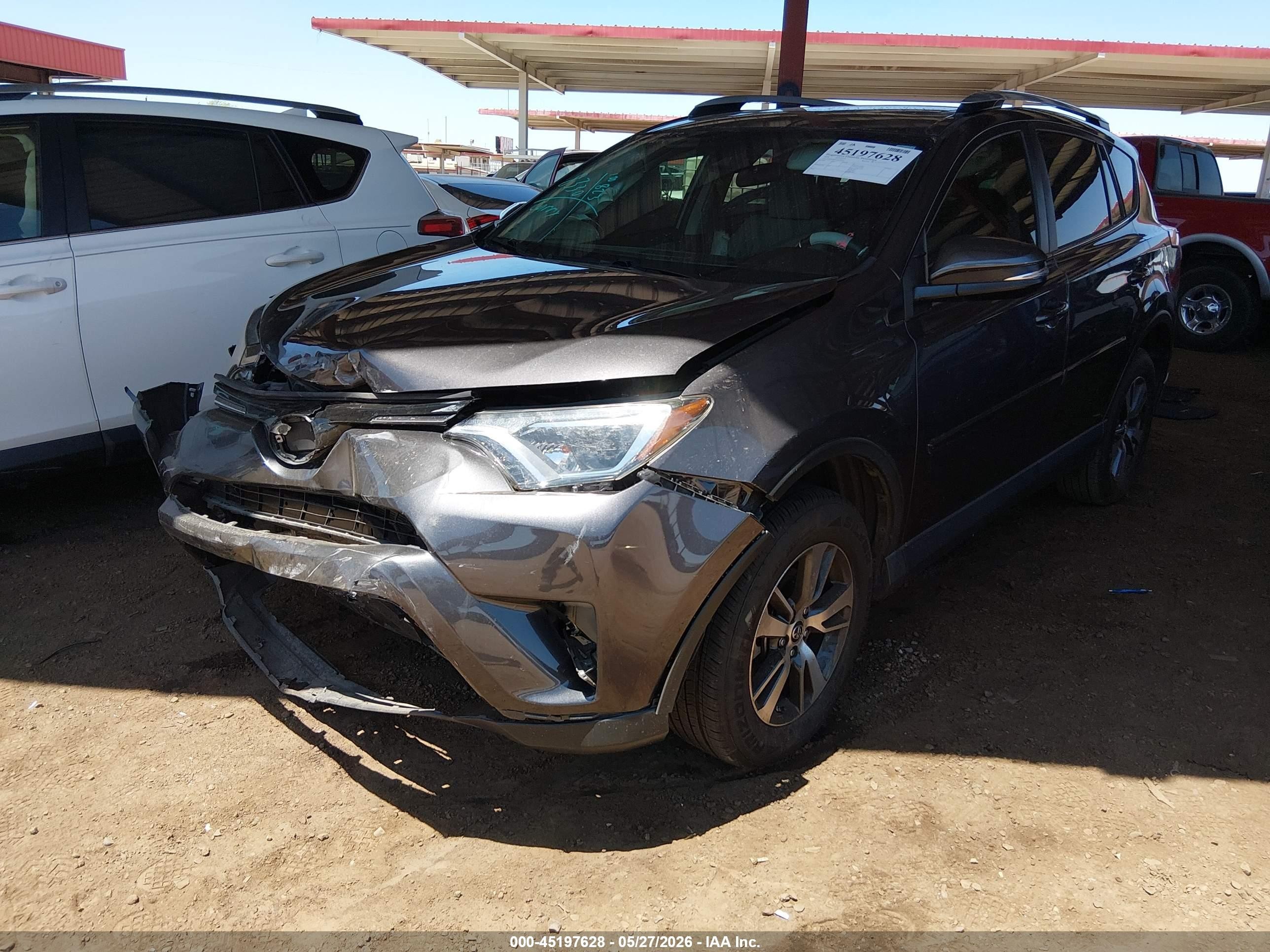2018 Toyota Rav4 Xle Gray vin: JTMWFREV5JJ187071