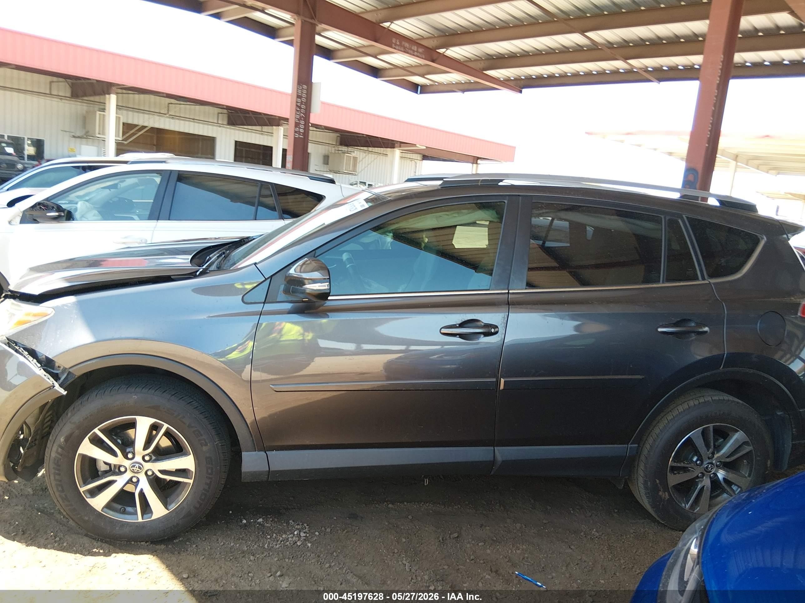 2018 Toyota Rav4 Xle Gray vin: JTMWFREV5JJ187071